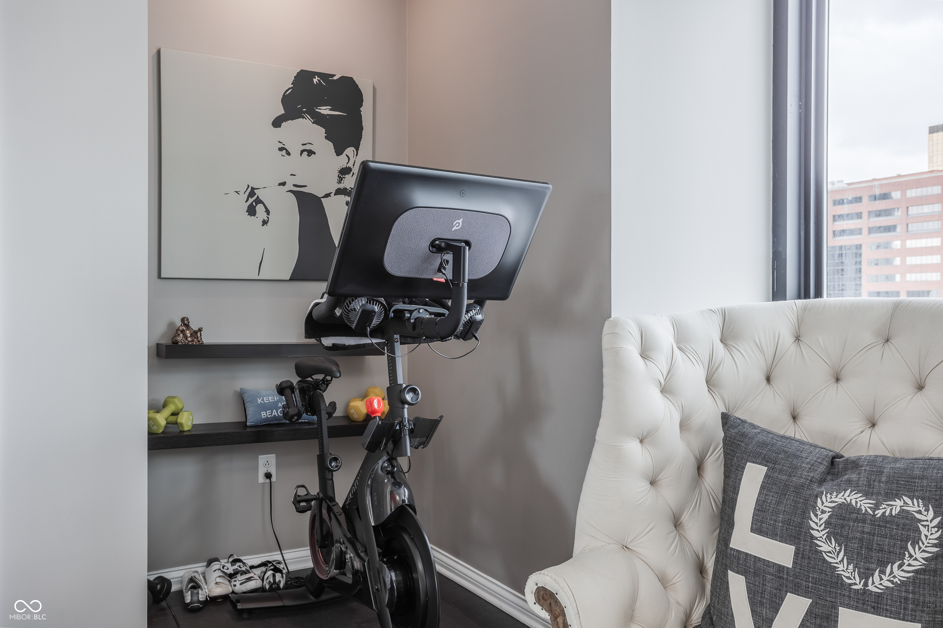 225 N New Jersey Street Unit: 52