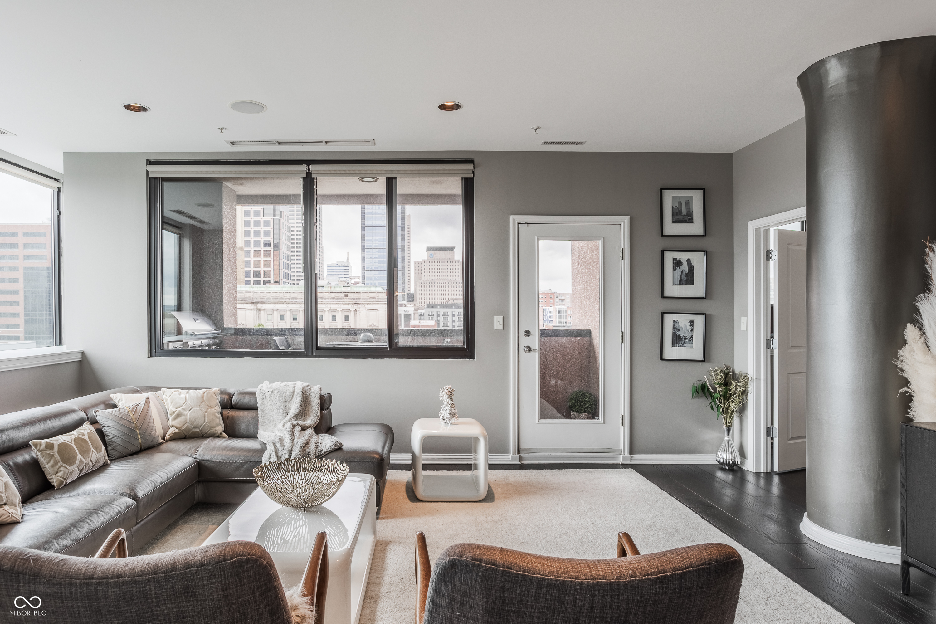 225 N New Jersey Street Unit: 52