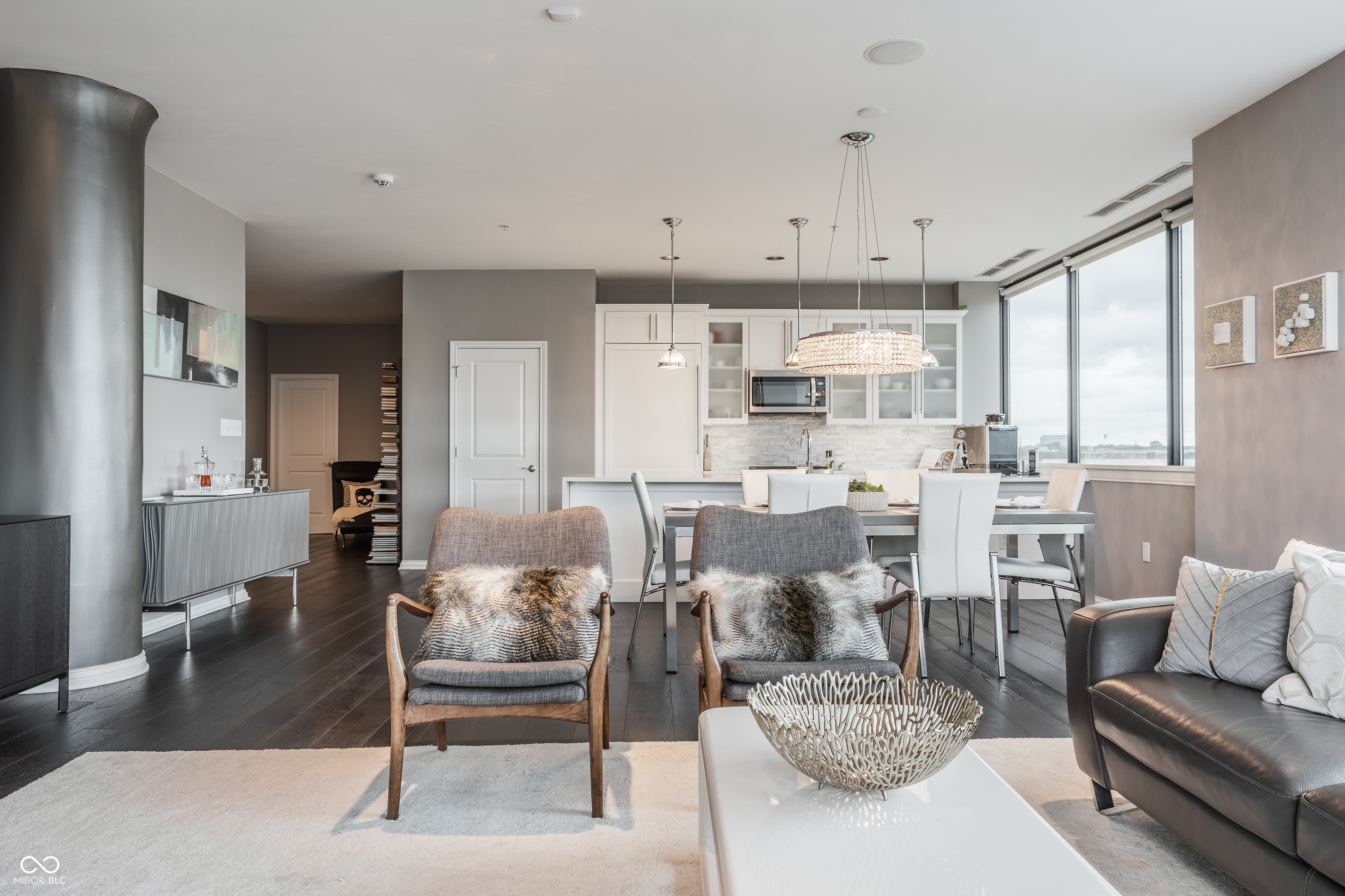 225 N New Jersey Street Unit: 52