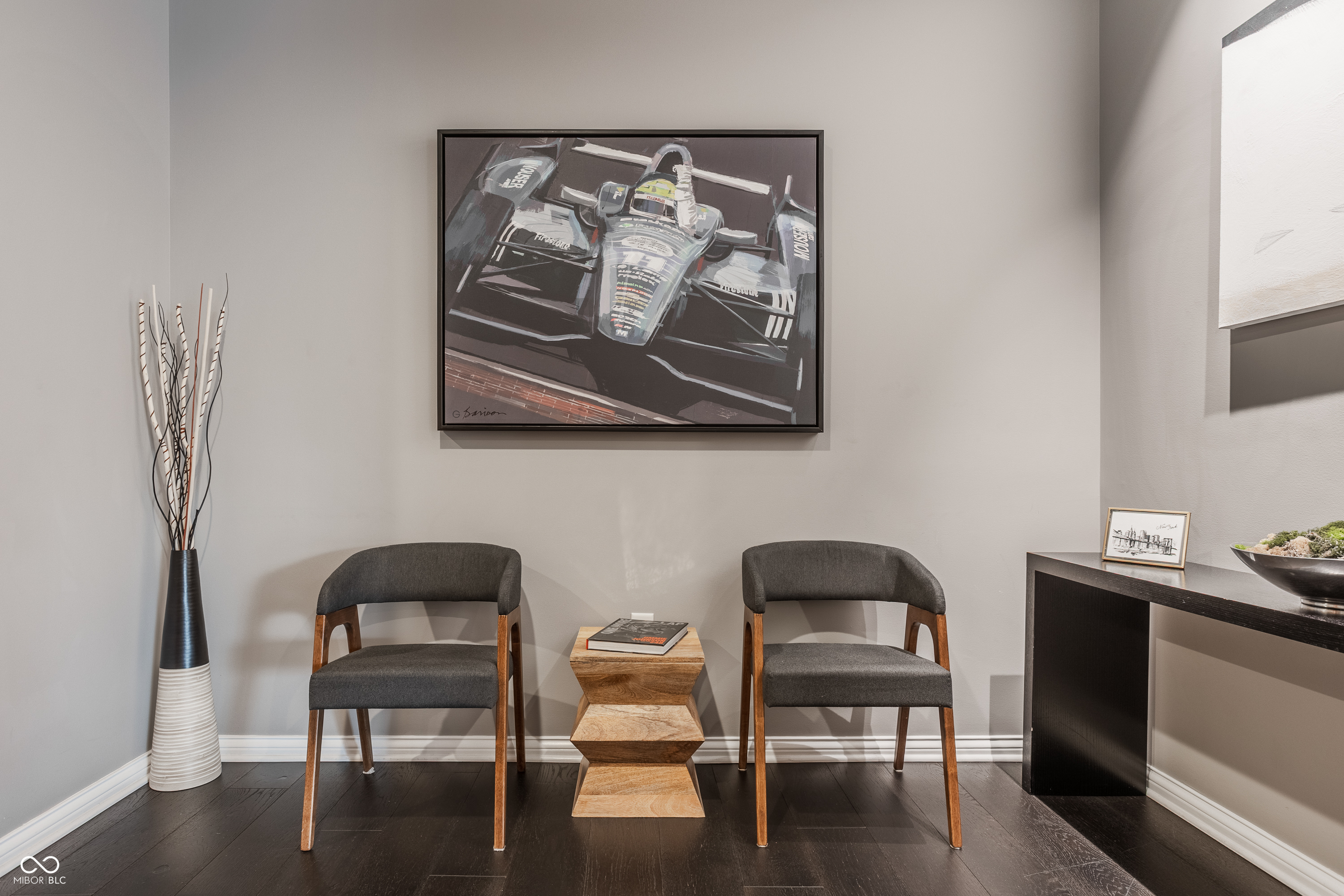 225 N New Jersey Street Unit: 52