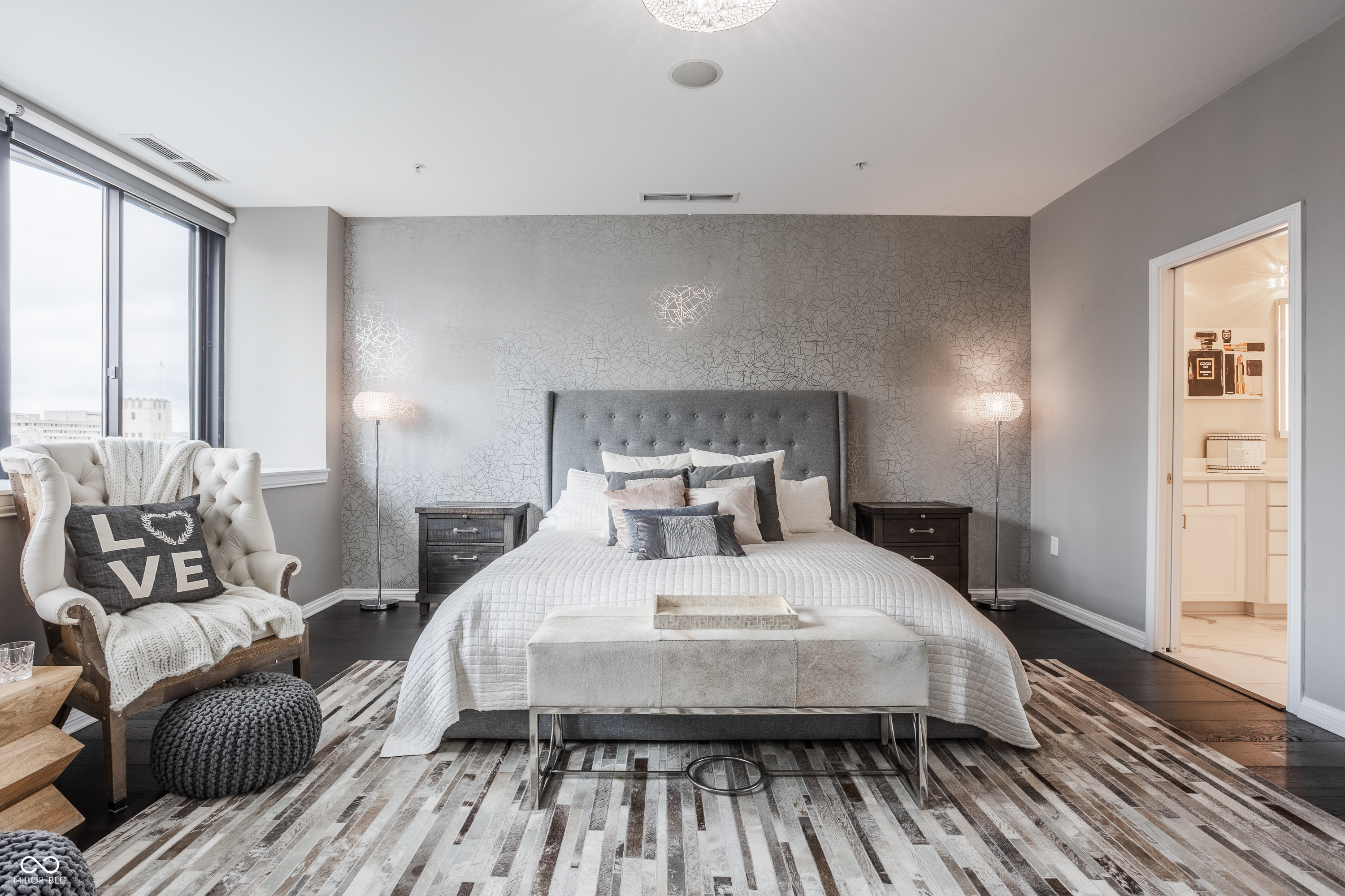 225 N New Jersey Street Unit: 52