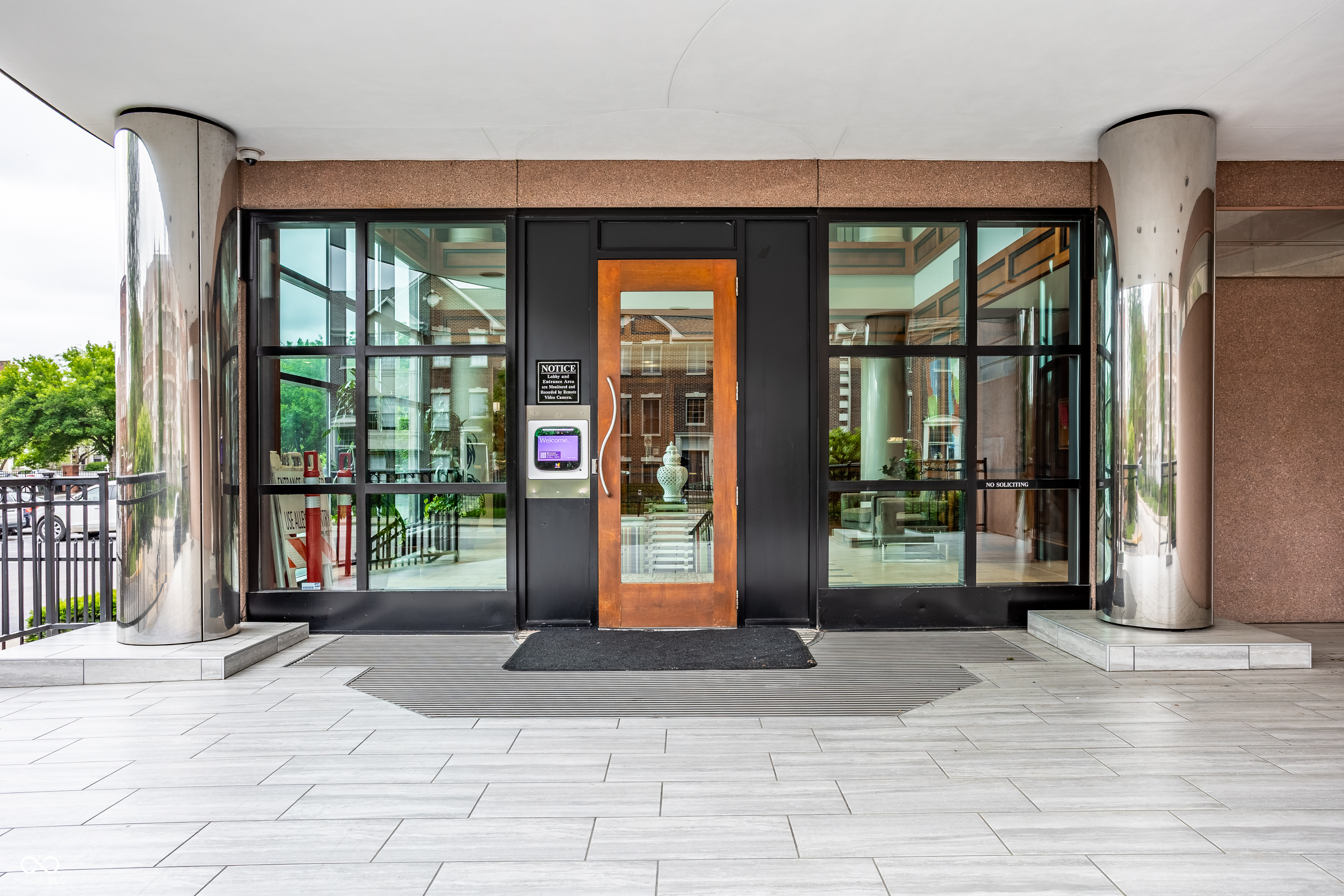 225 N New Jersey Street Unit: 52