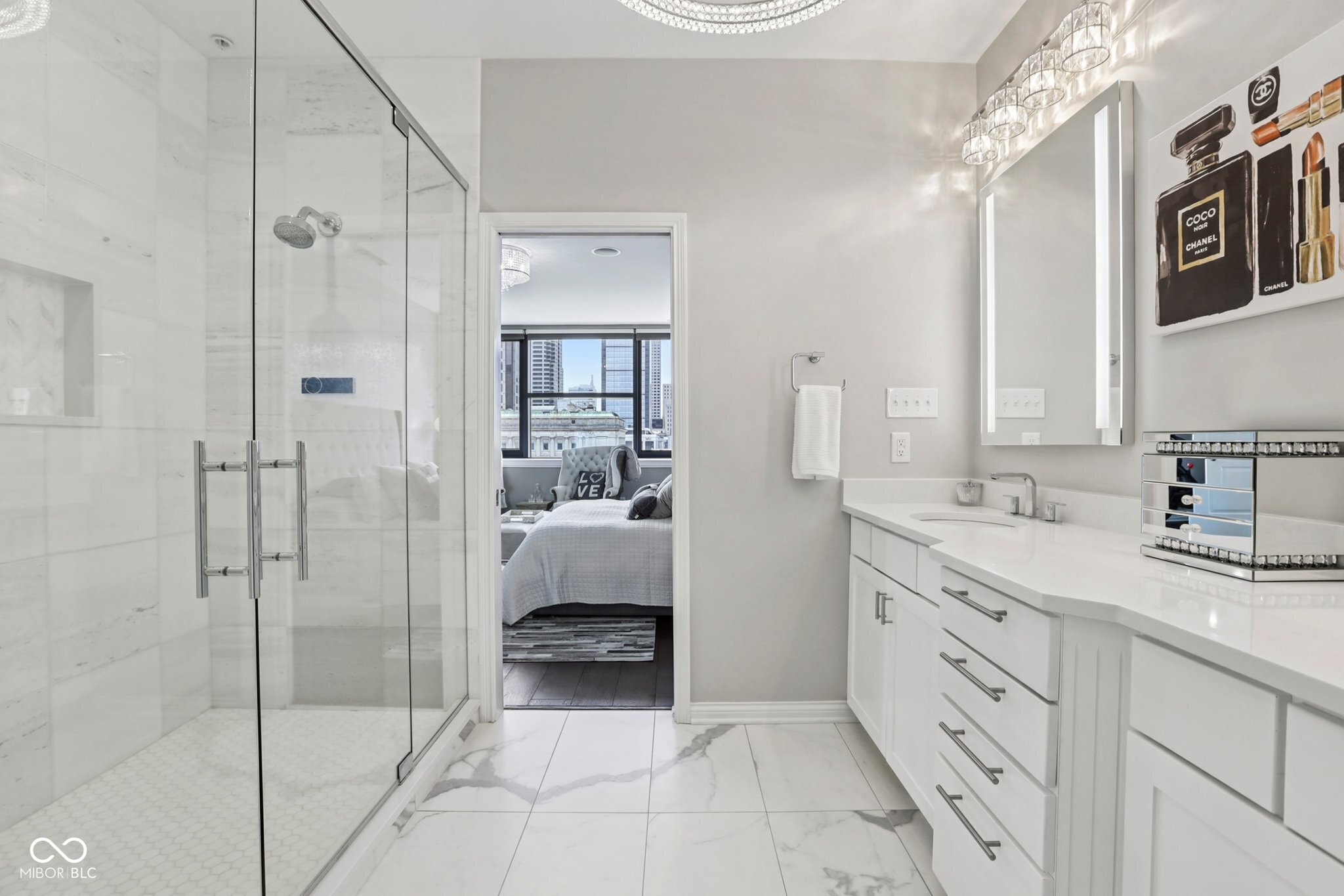 225 N New Jersey Street Unit: 52