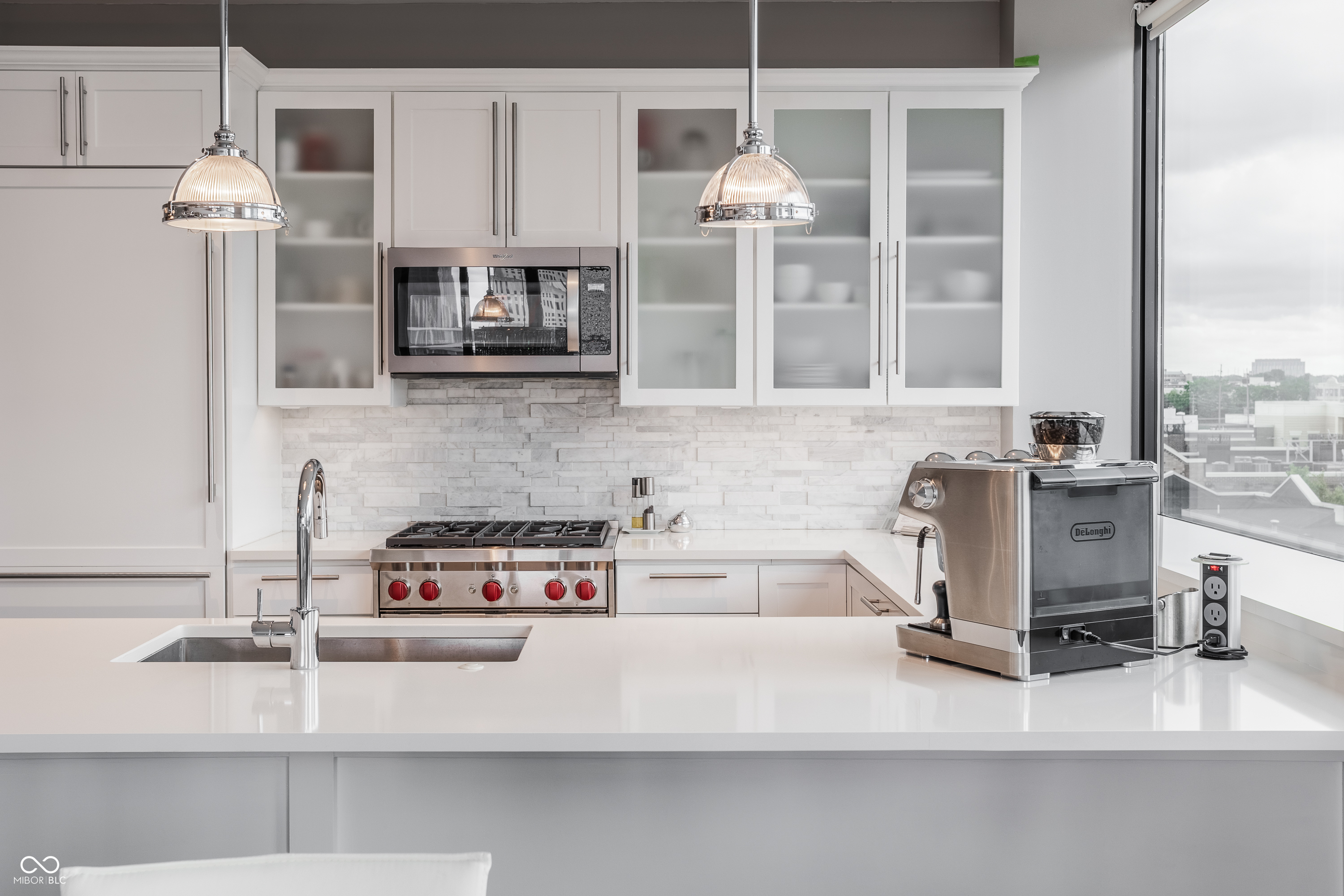 225 N New Jersey Street Unit: 52