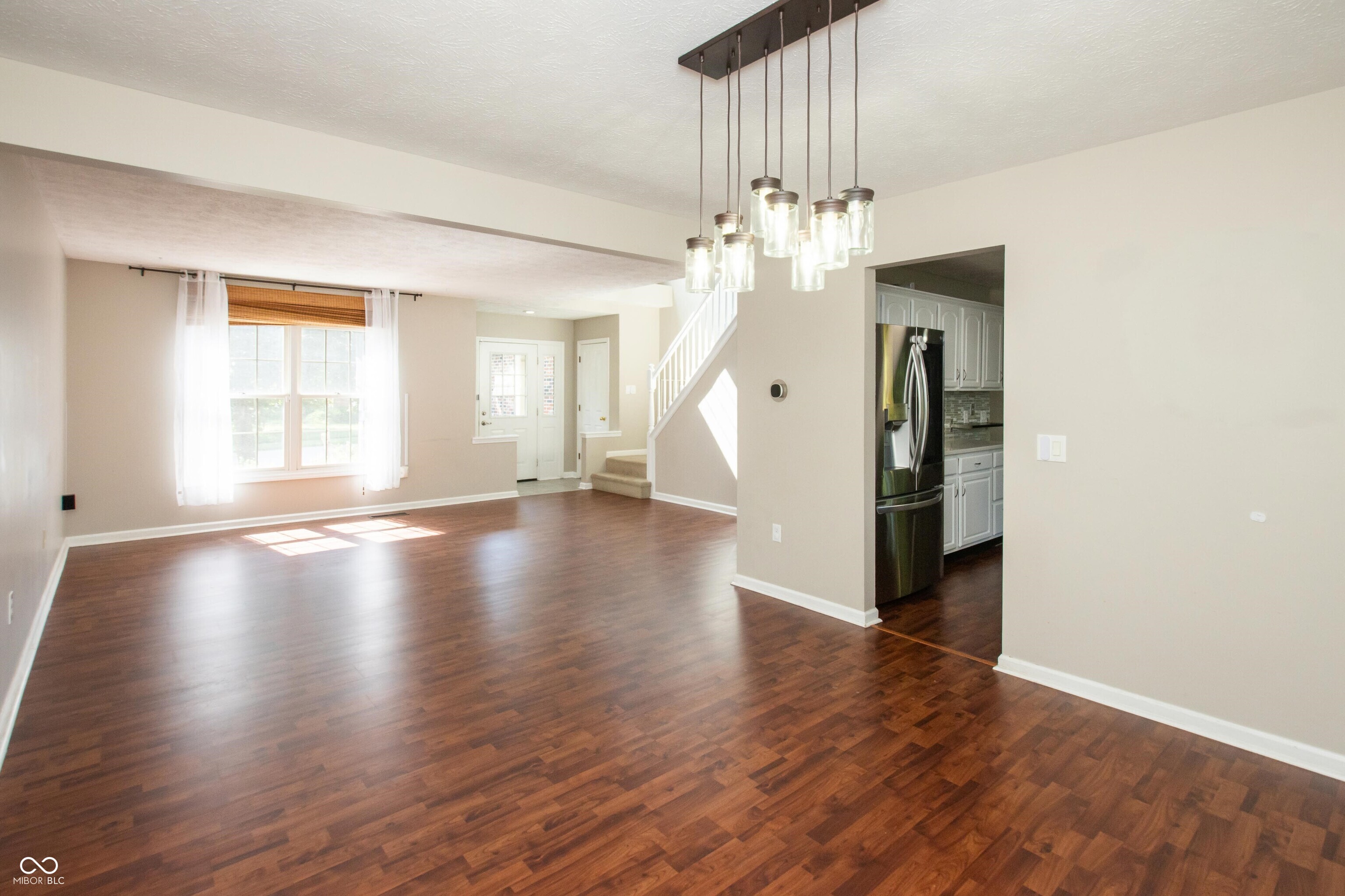 6465 Robinsrock Drive