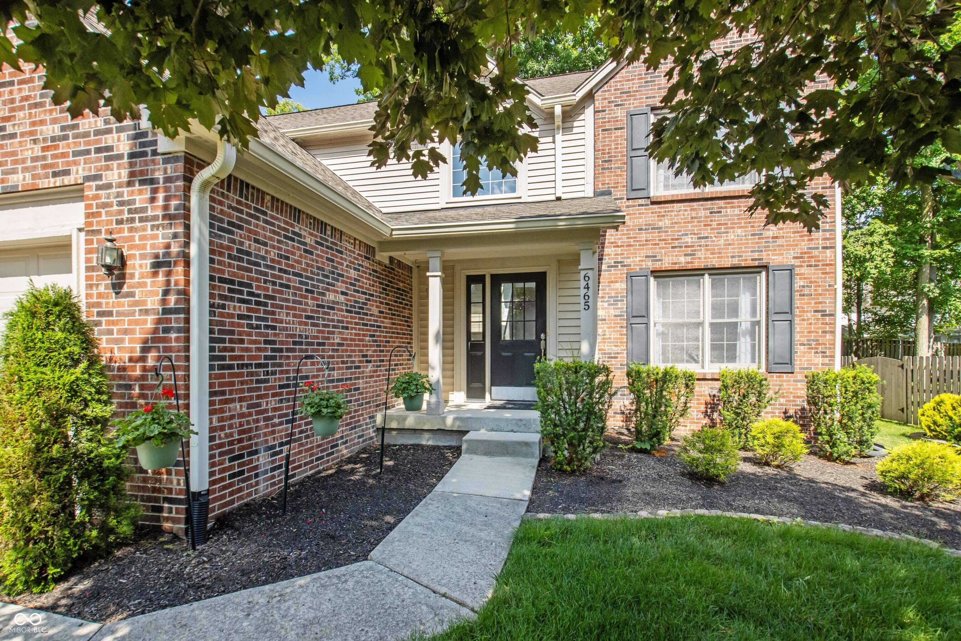 6465 Robinsrock Drive