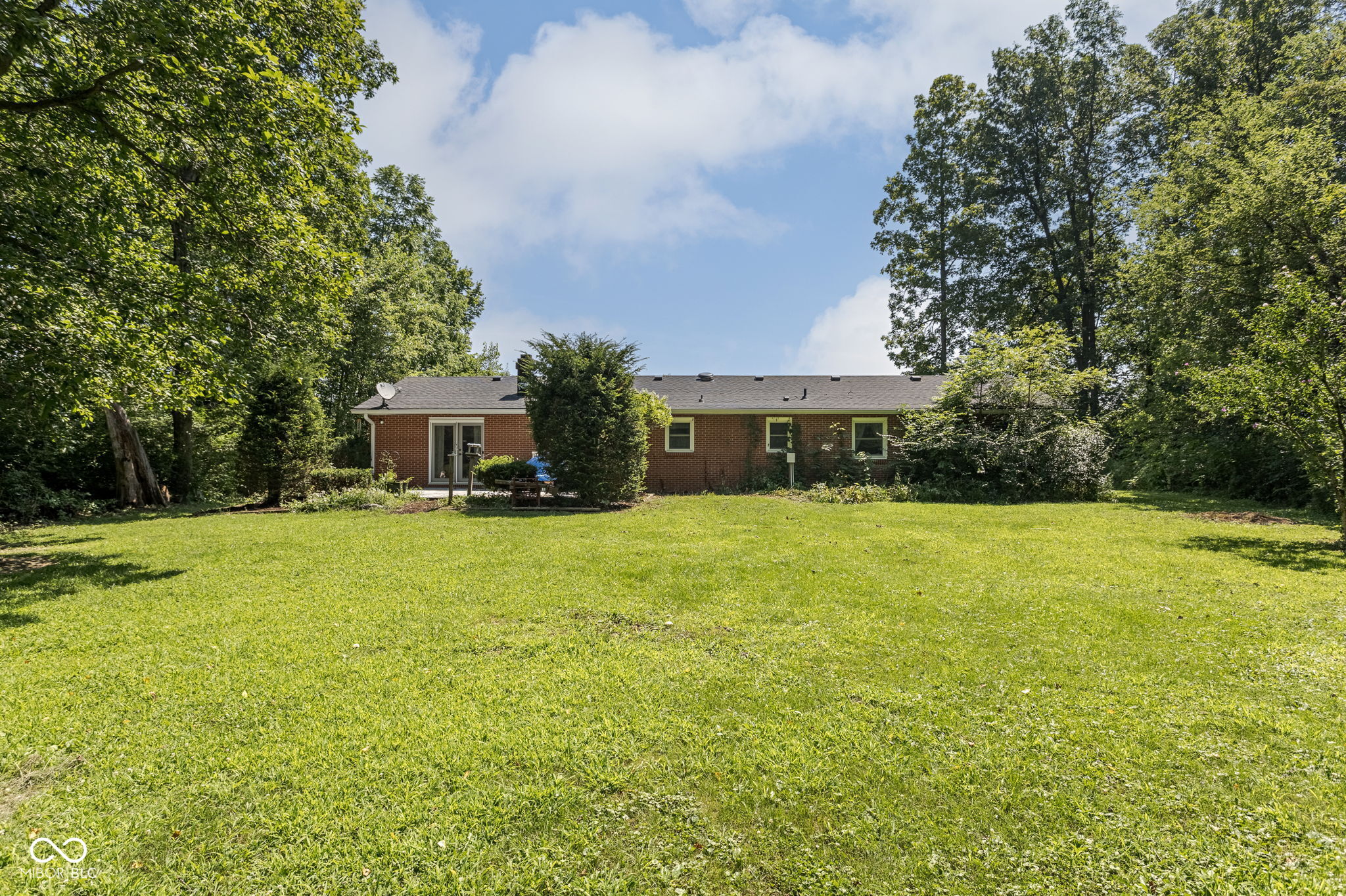 1301 N County Road 650 E