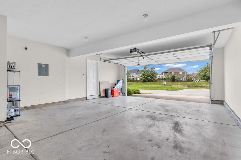 1139 Fernwood Way
