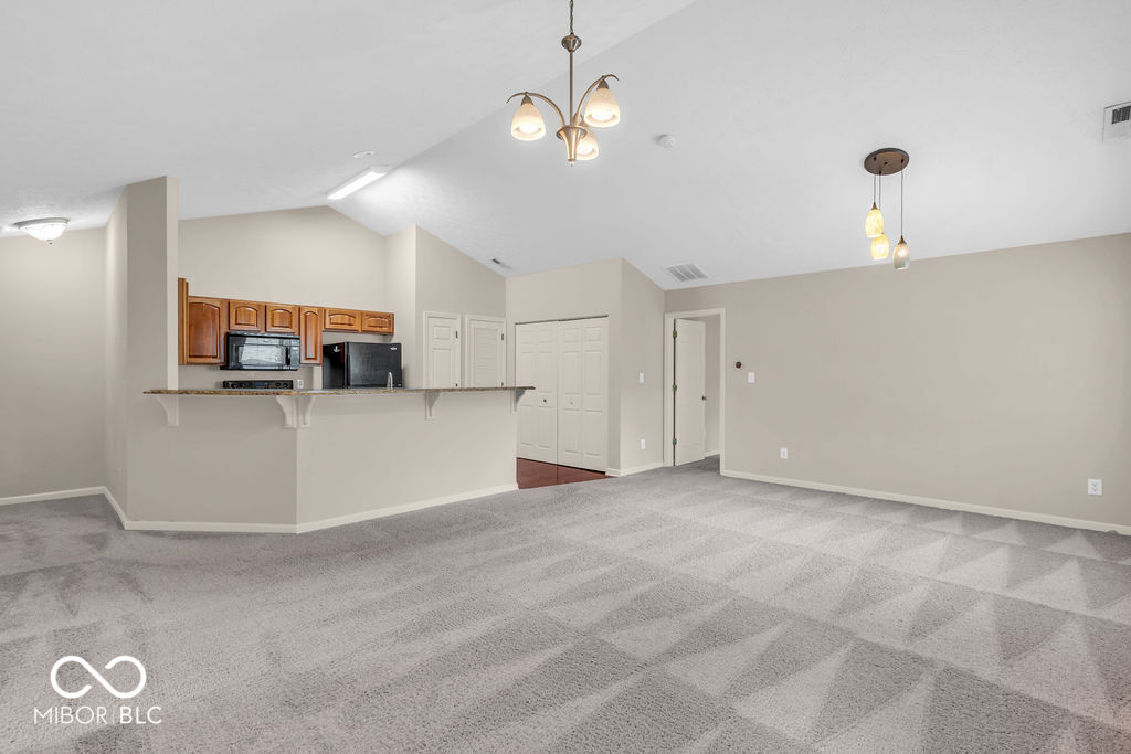 1139 Fernwood Way