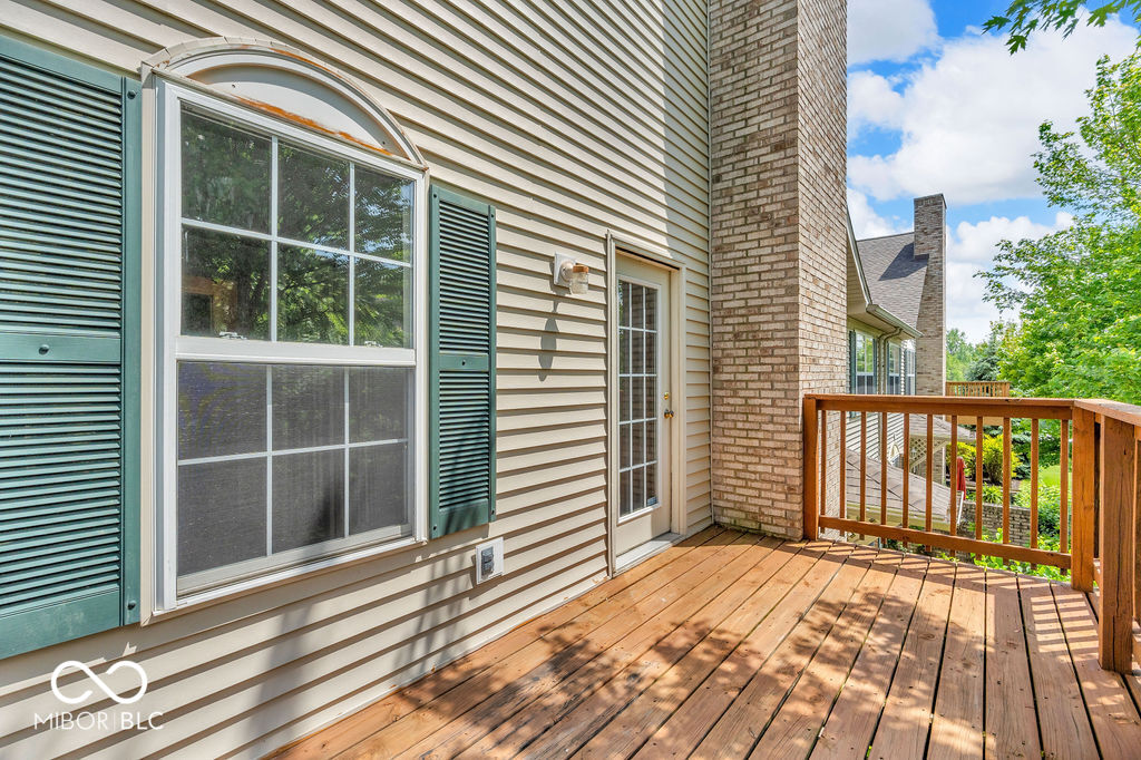 1139 Fernwood Way