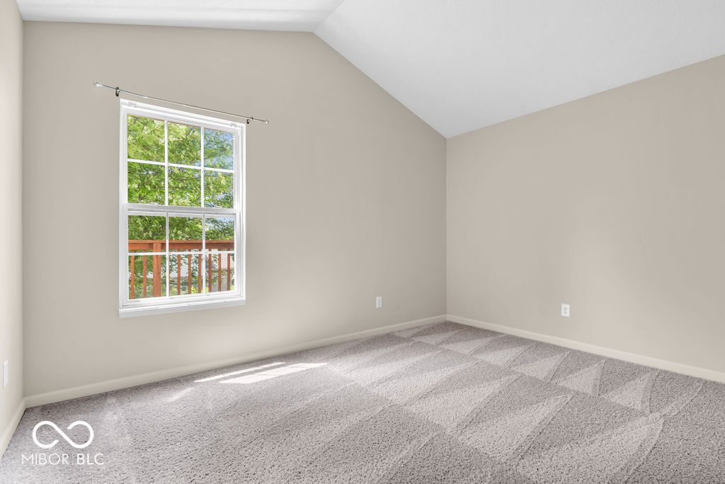 1139 Fernwood Way