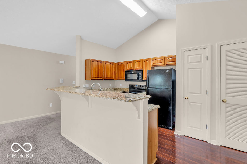 1139 Fernwood Way