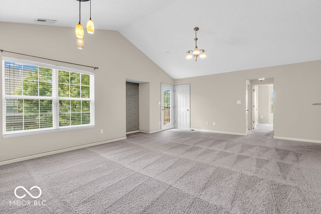 1139 Fernwood Way