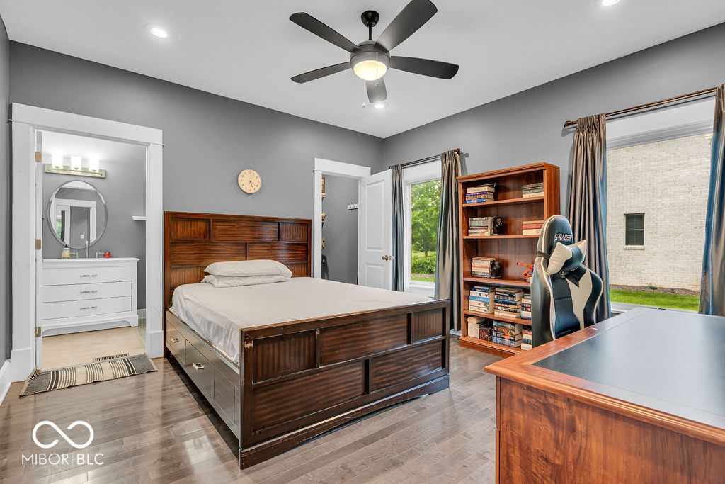 720 Willow Pointe North Drive