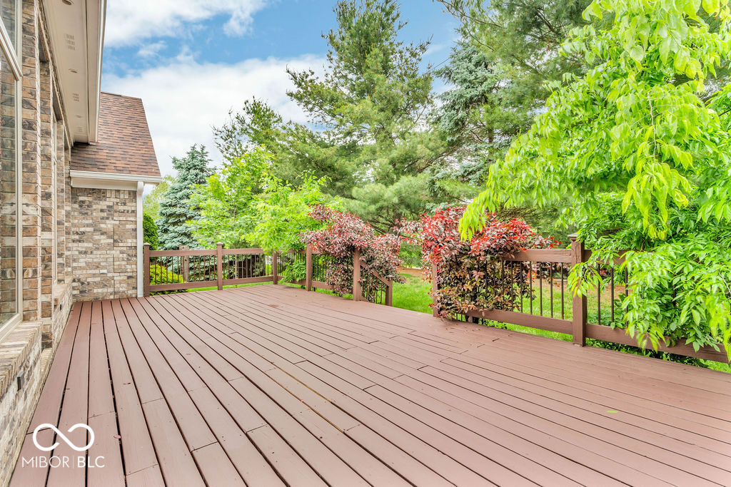 720 Willow Pointe North Drive