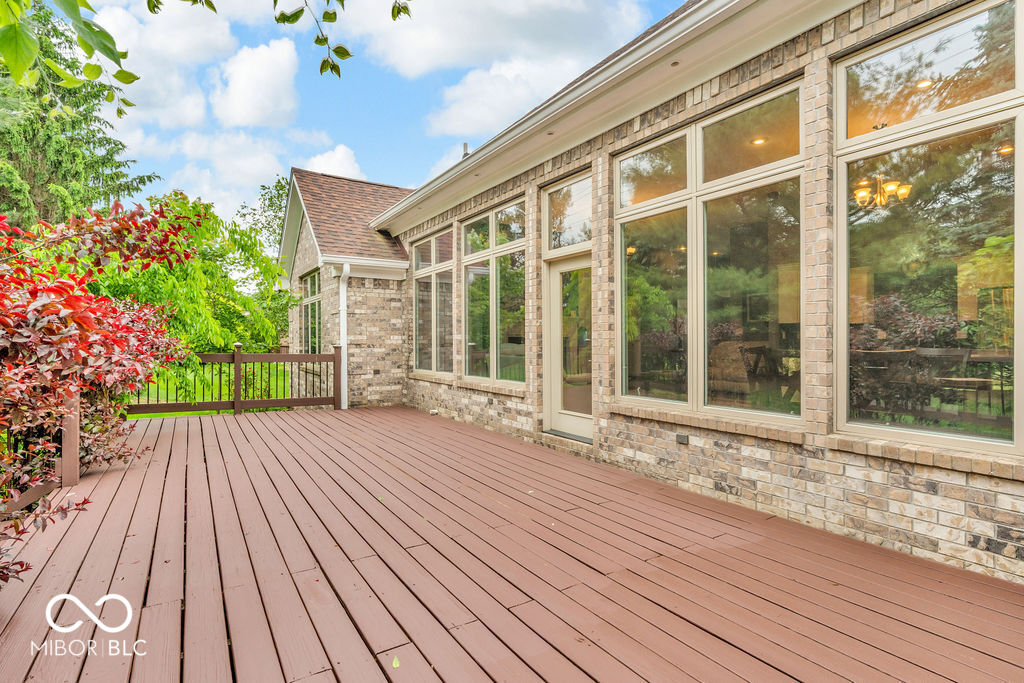 720 Willow Pointe North Drive