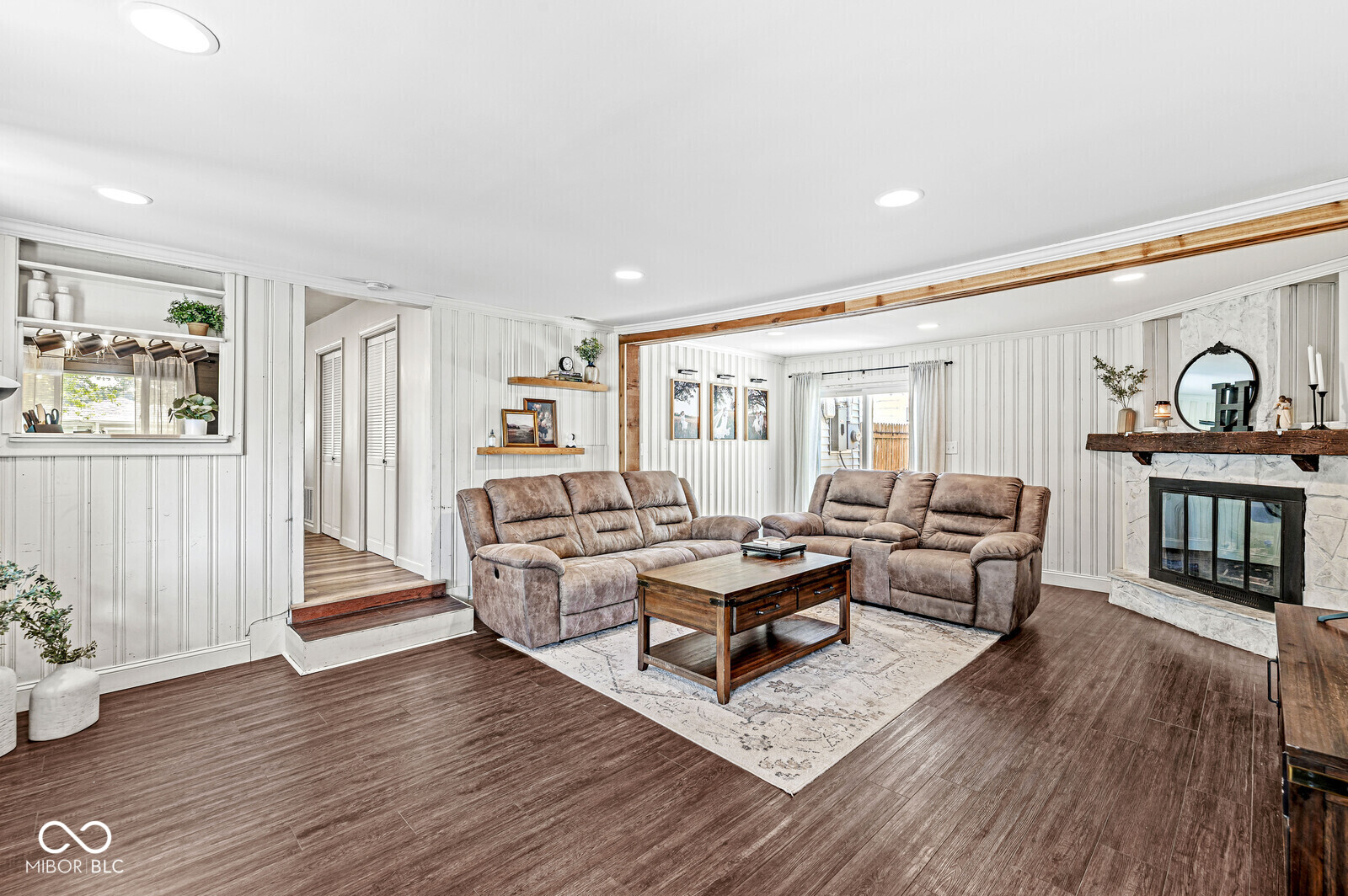 1205 Park Drive