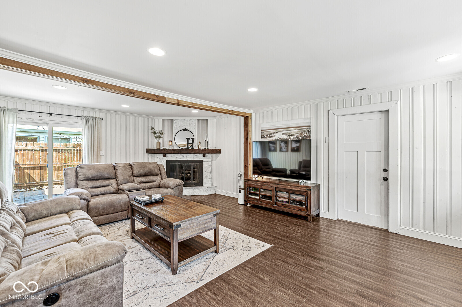 1205 Park Drive