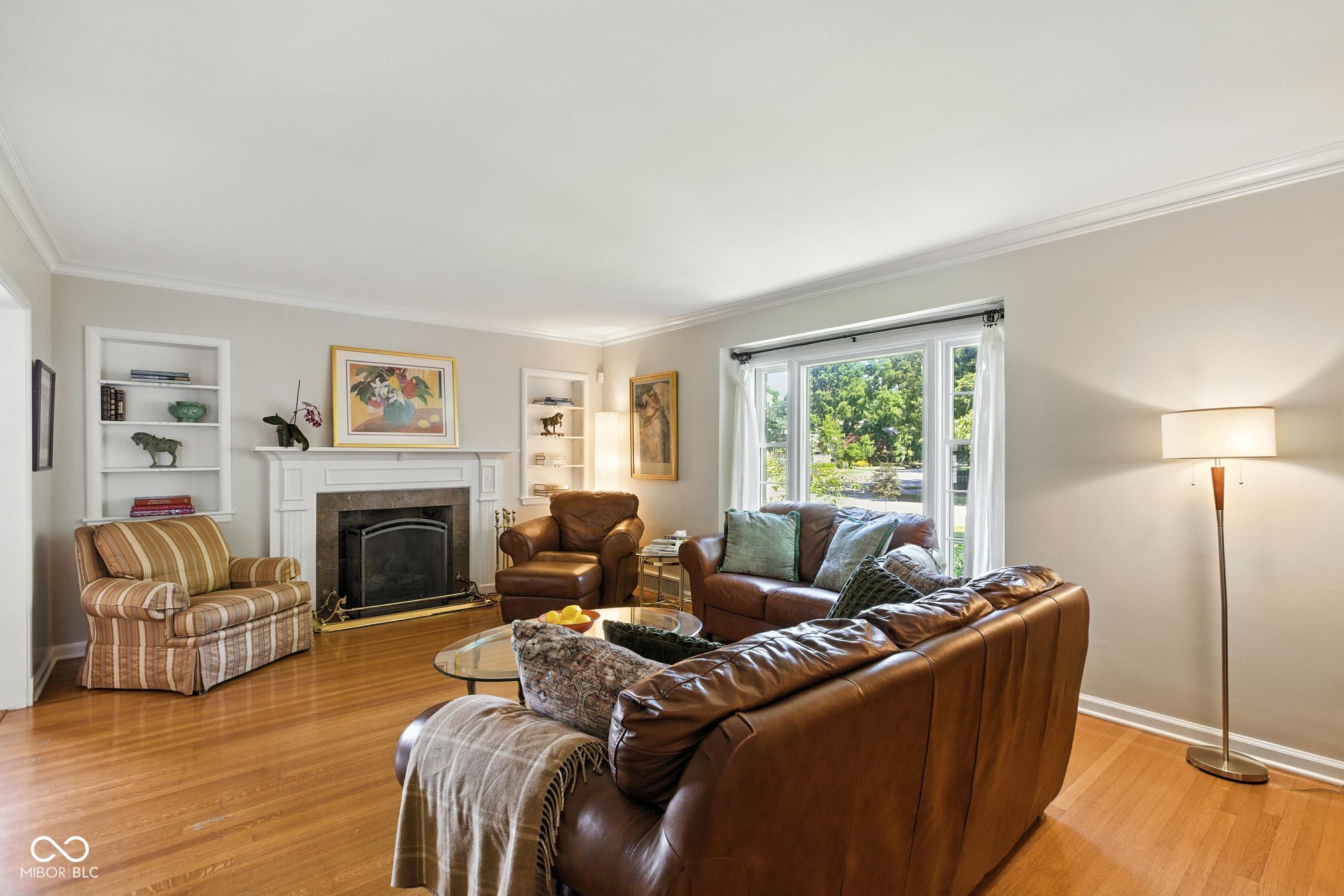 909 E 58th Street