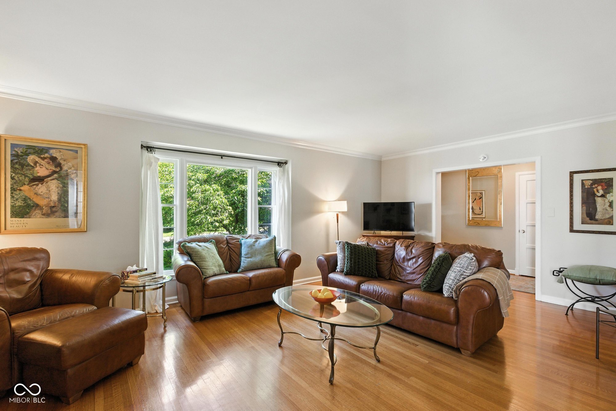909 E 58th Street