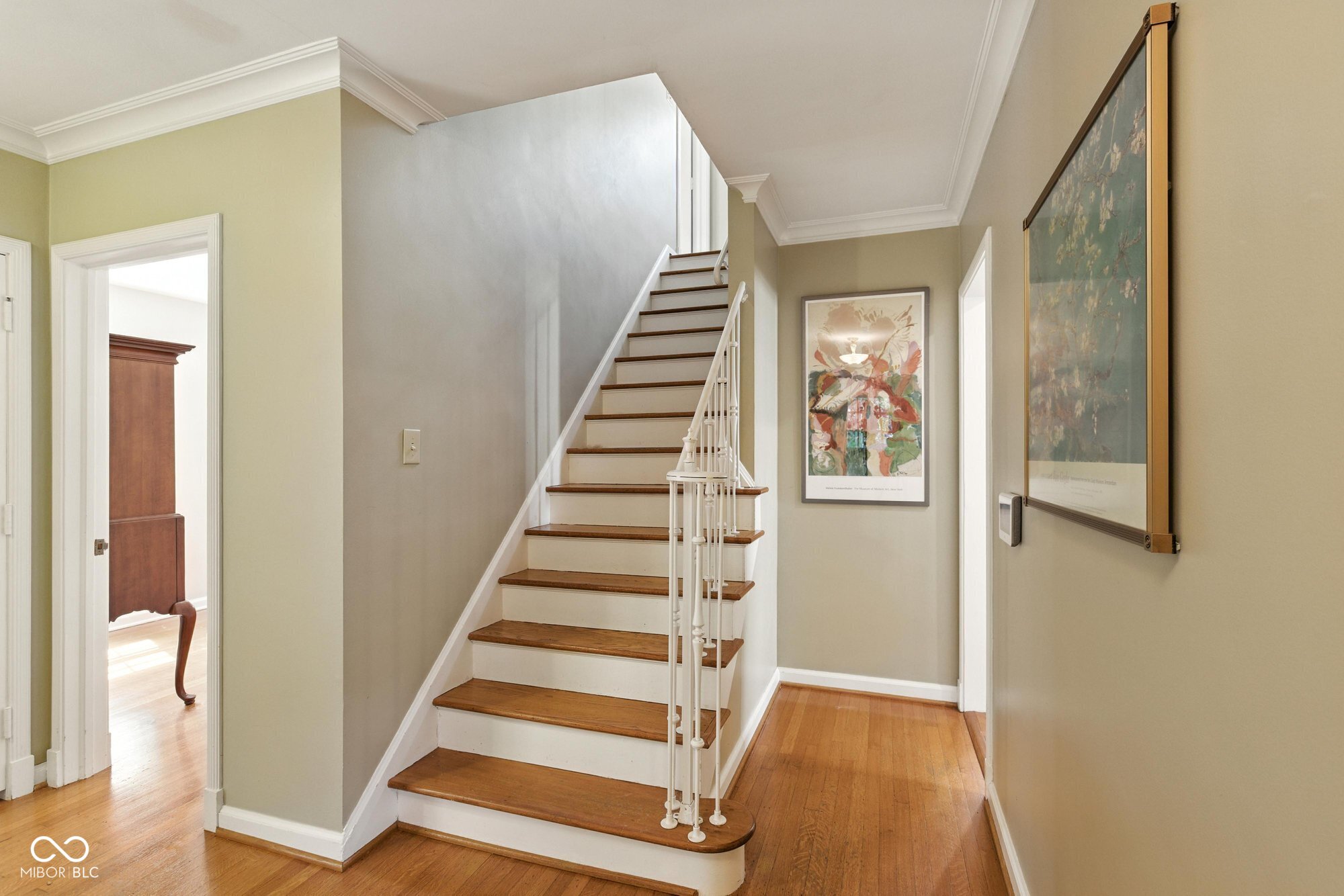 909 E 58th Street