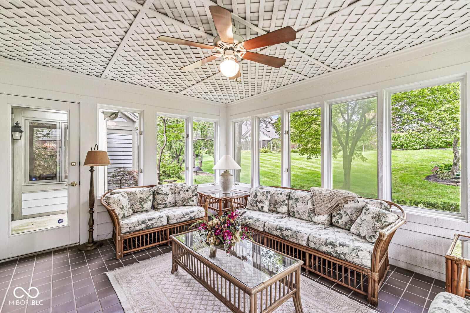 9457 Tamarack Drive