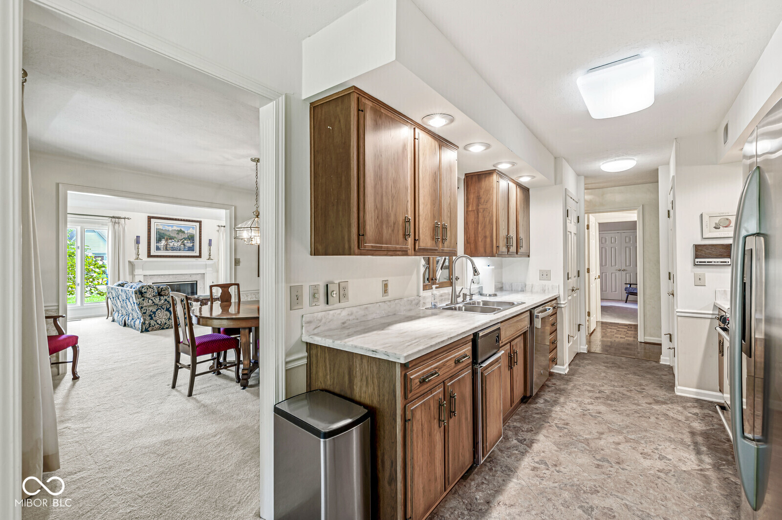 9457 Tamarack Drive