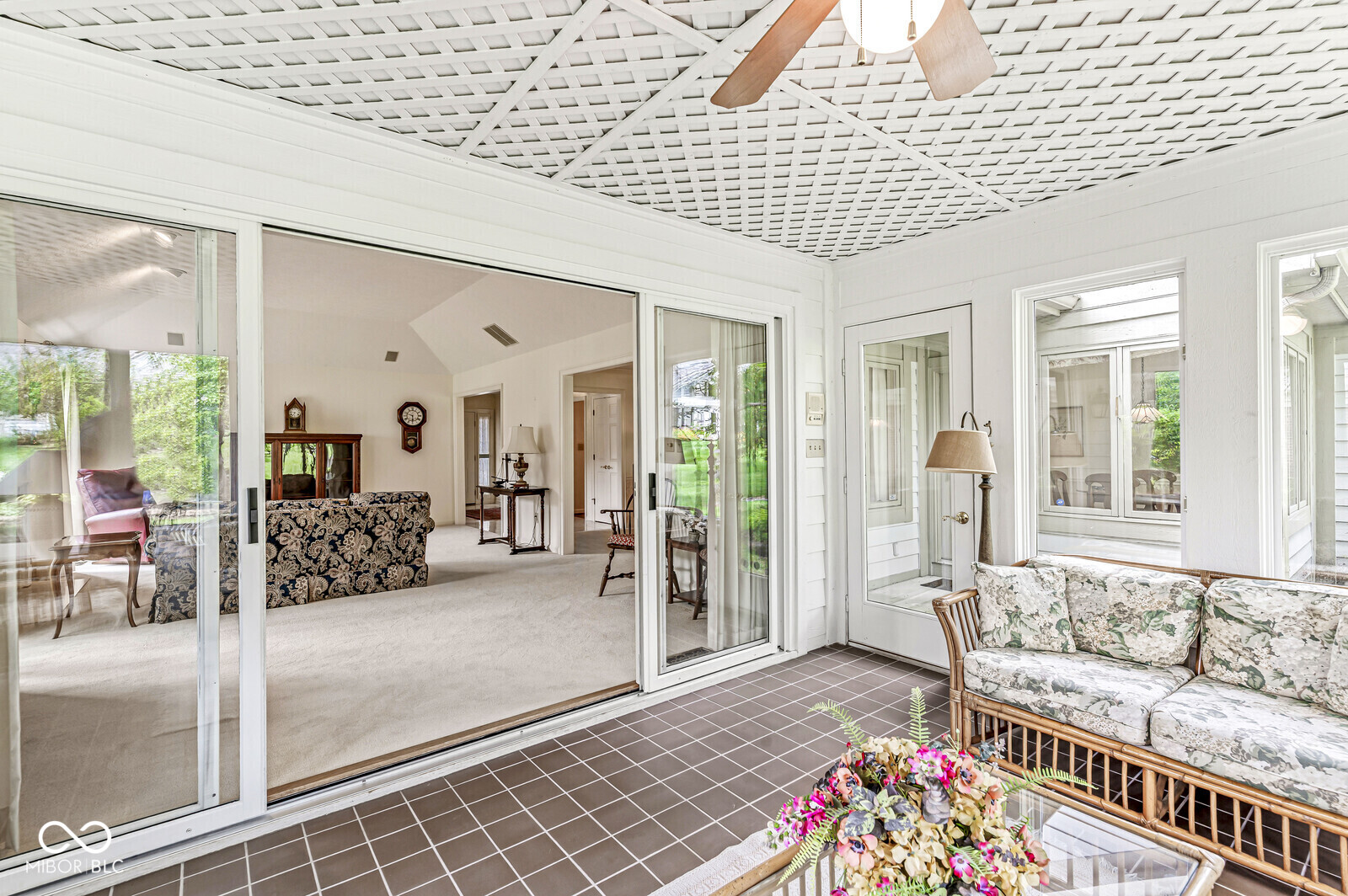 9457 Tamarack Drive