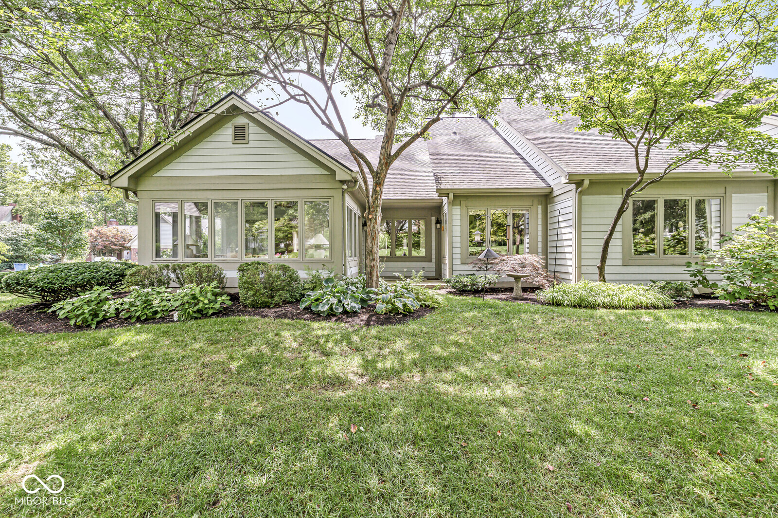9457 Tamarack Drive