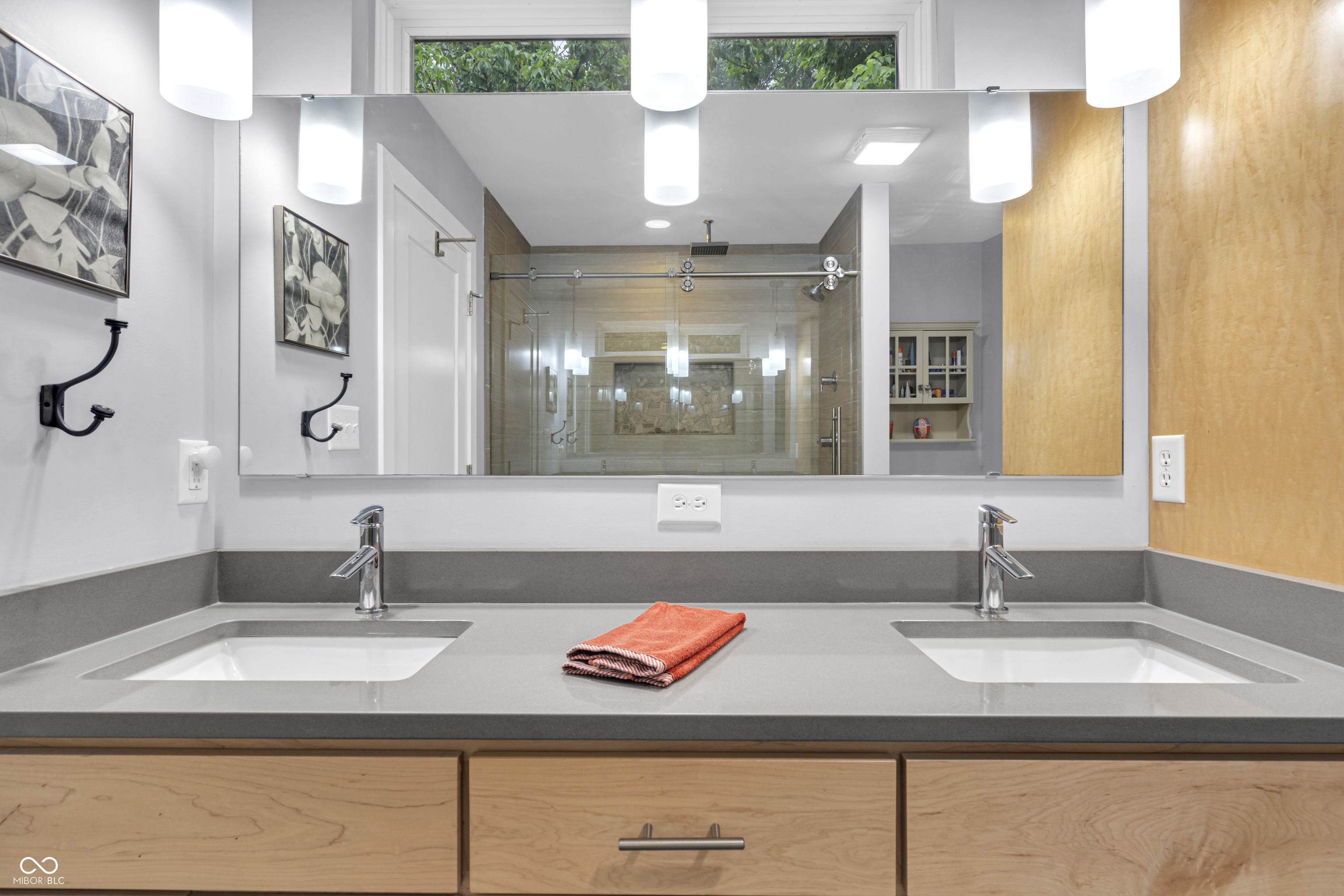 5903 Birchwood Avenue