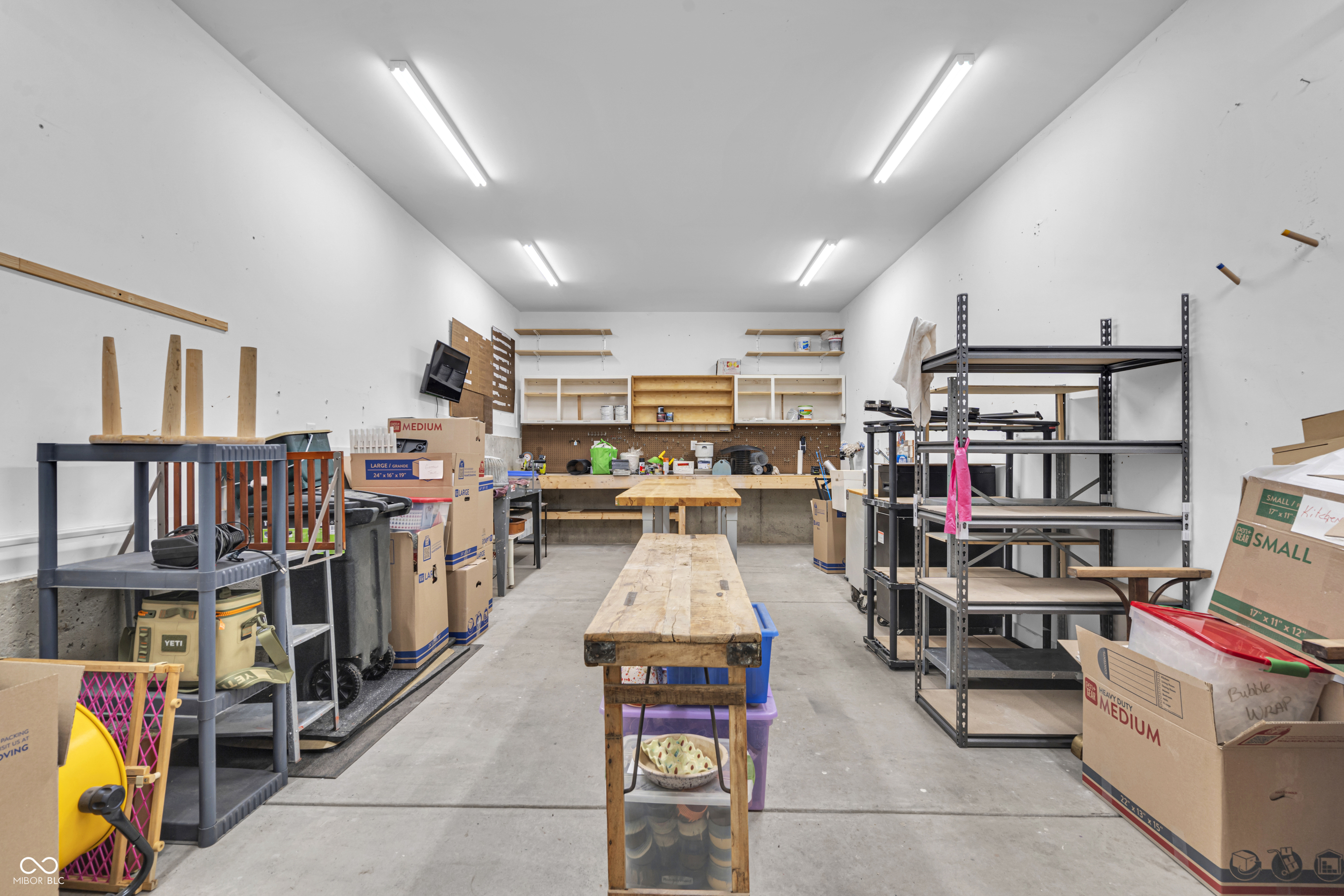 5903 Birchwood Avenue