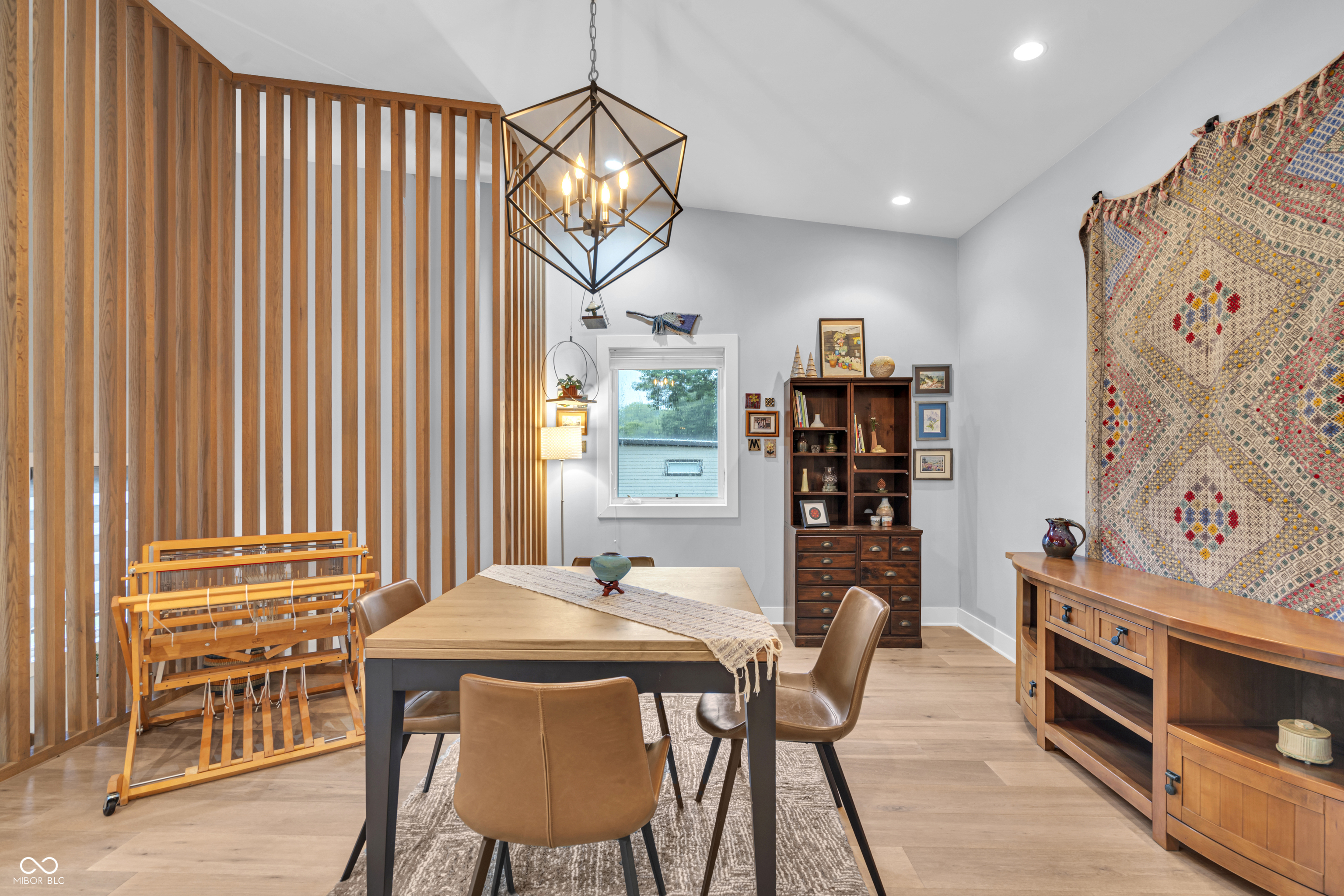 5903 Birchwood Avenue