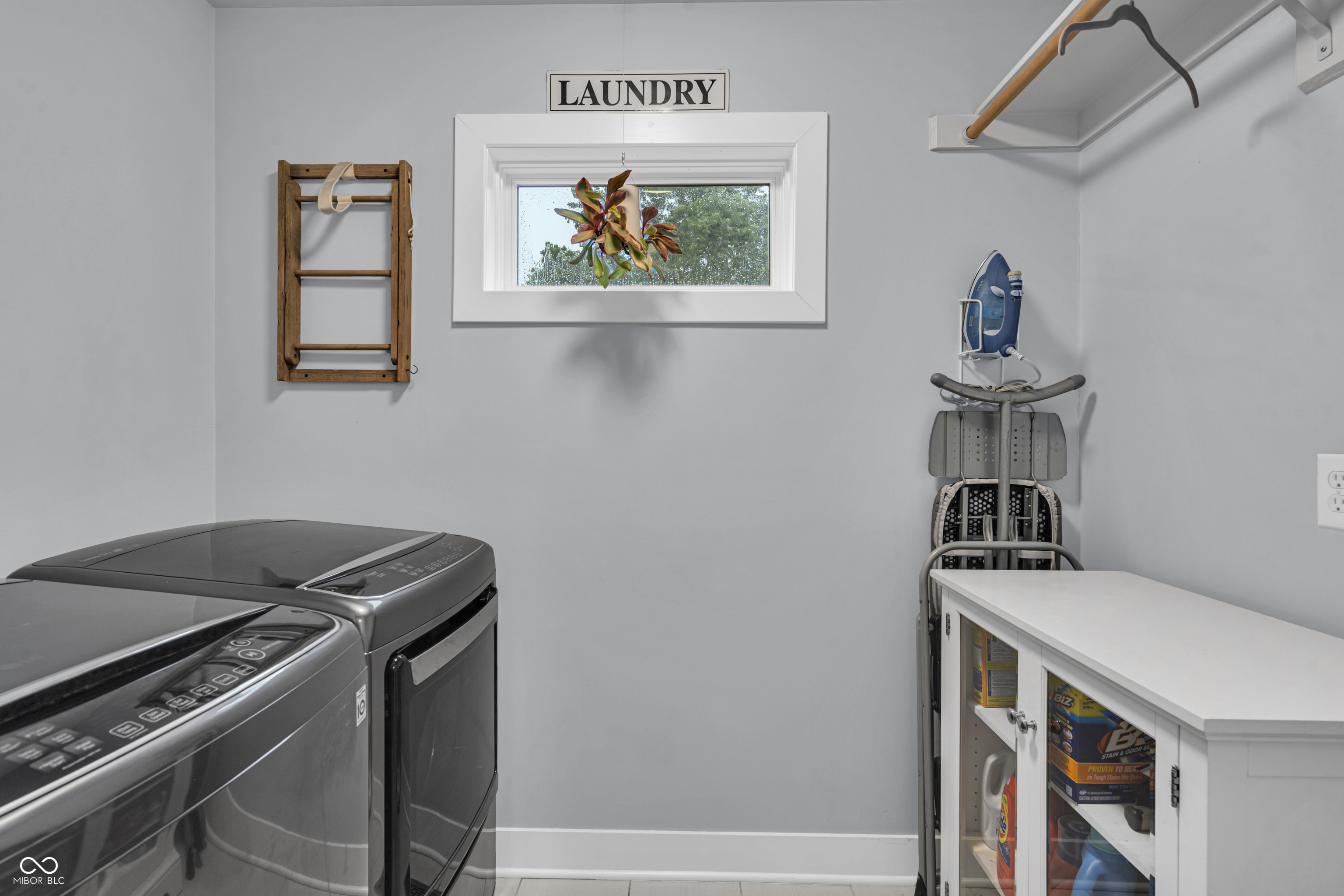 5903 Birchwood Avenue