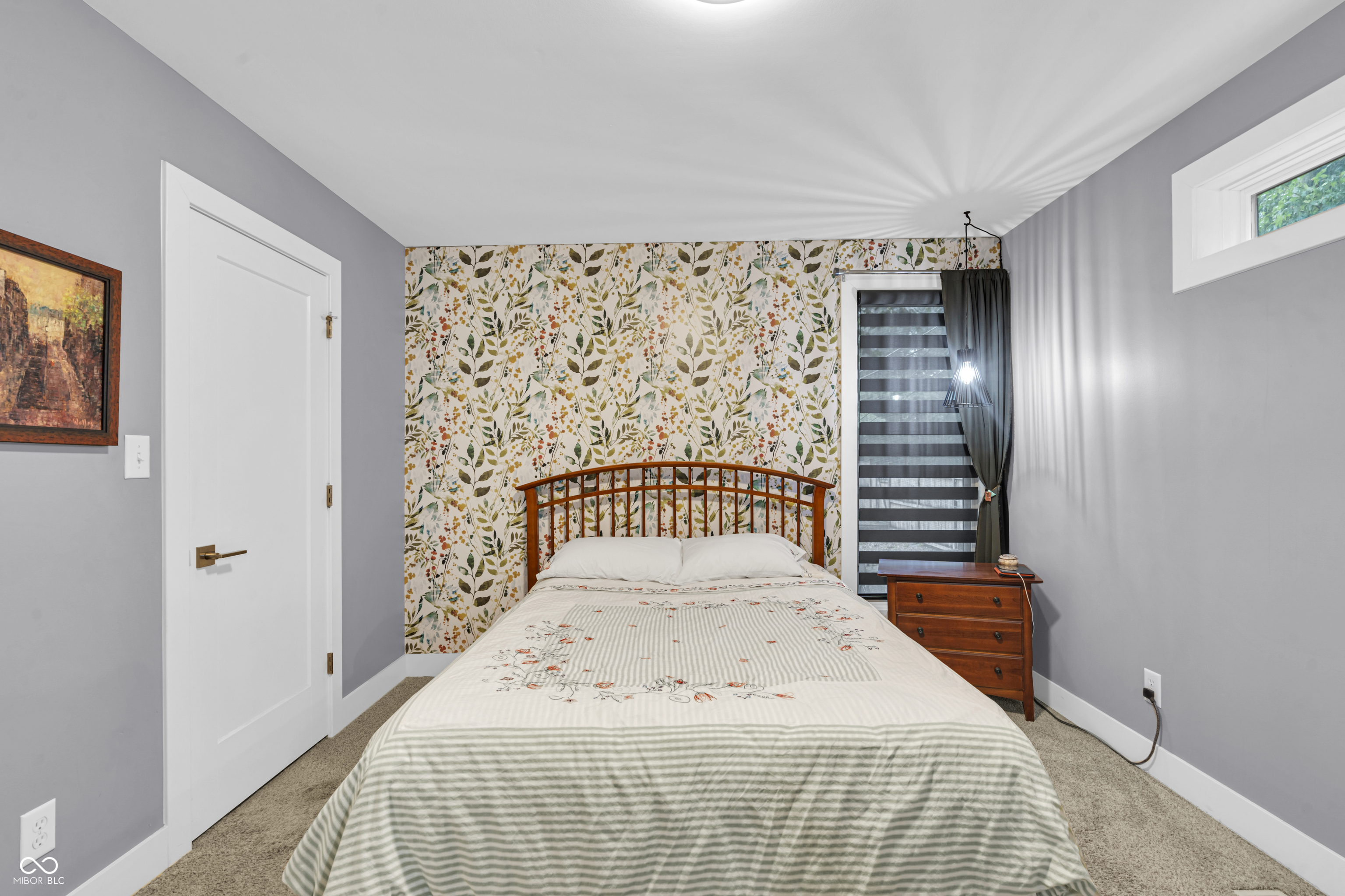 5903 Birchwood Avenue