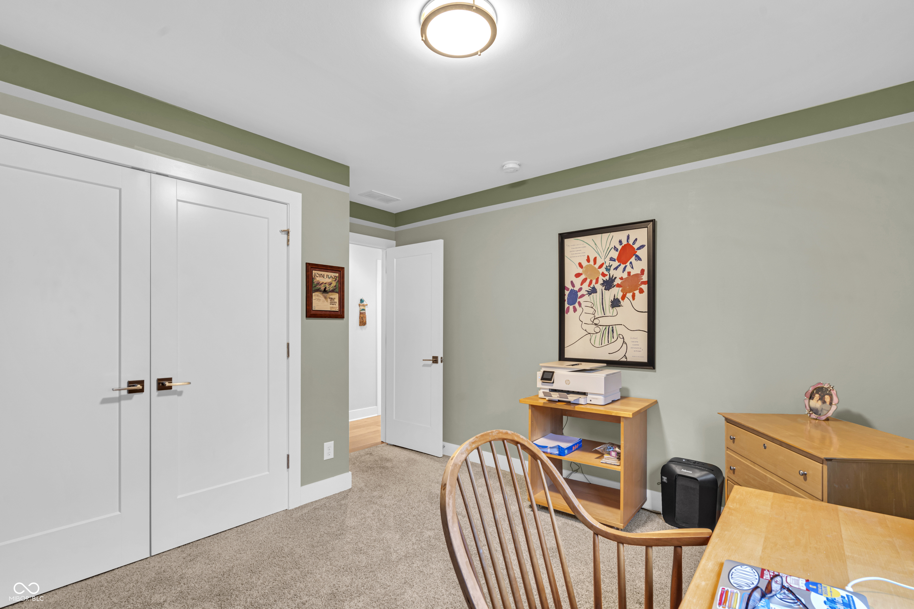 5903 Birchwood Avenue