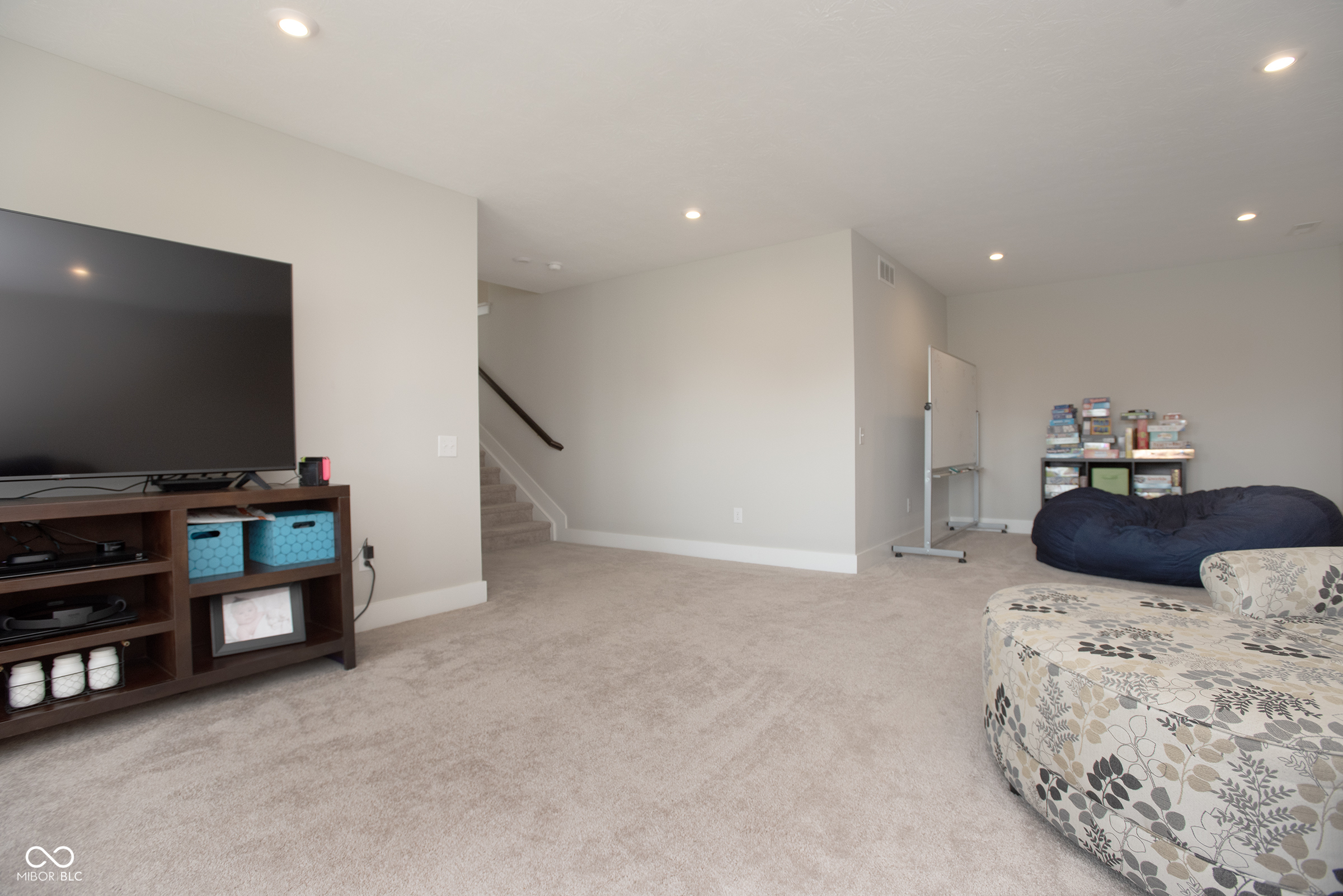 5351 Rose Drive