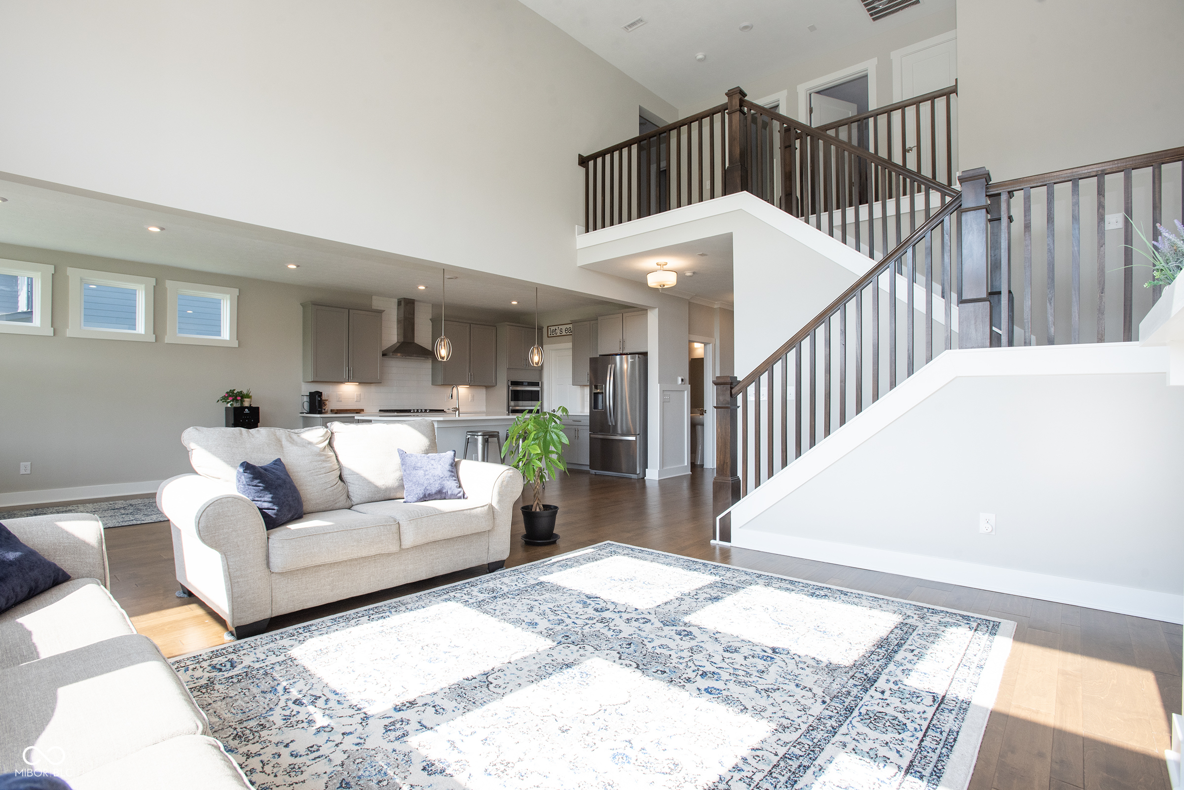 5351 Rose Drive