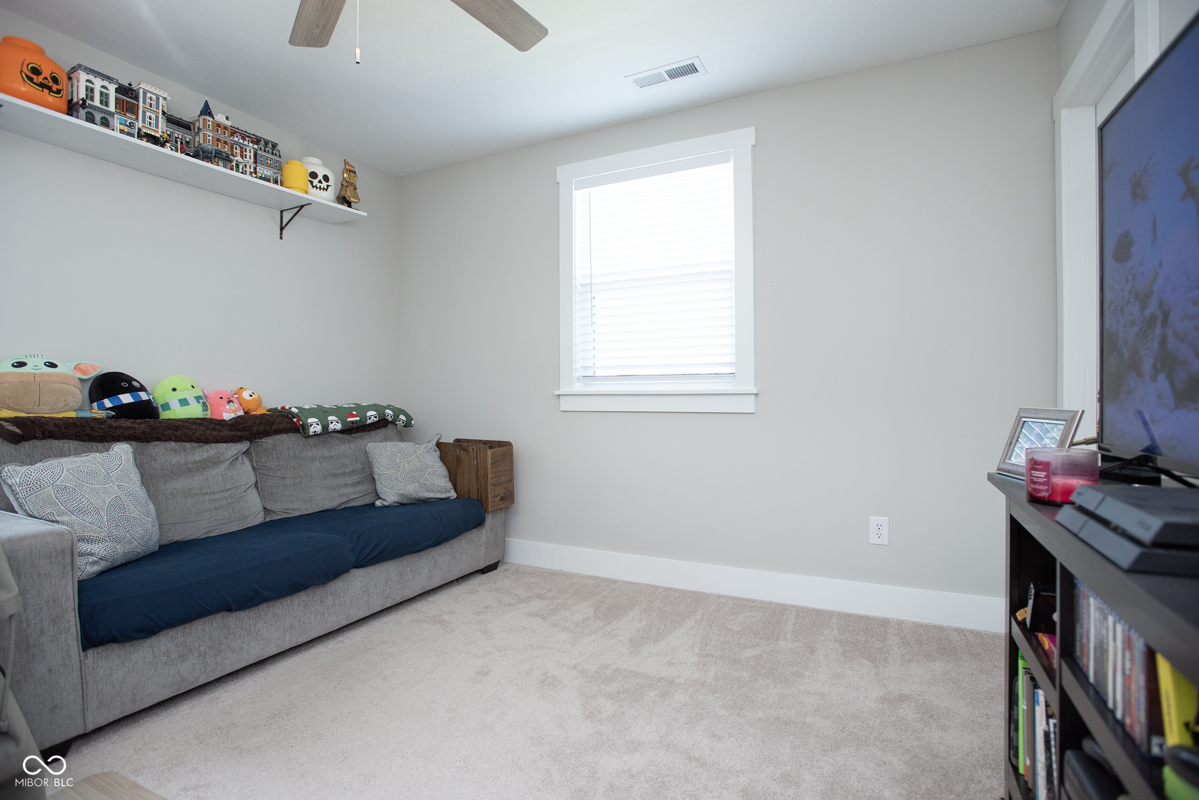 5351 Rose Drive
