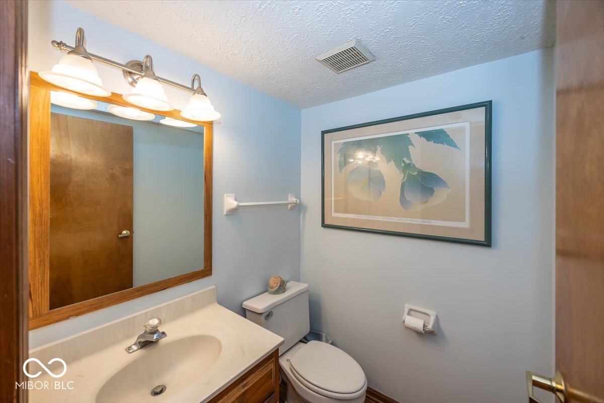 10404 Fawn Ridge Lane