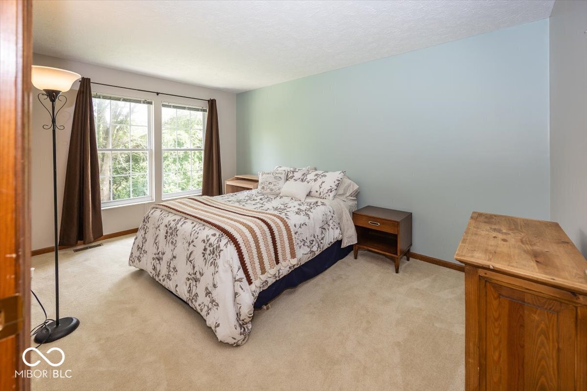 10404 Fawn Ridge Lane