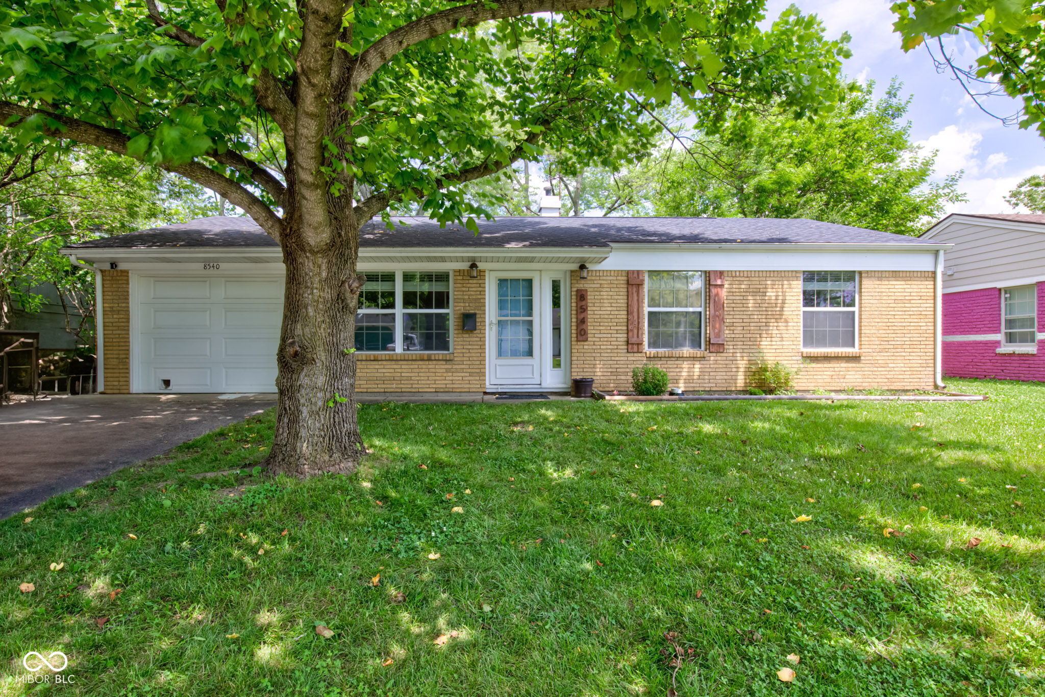 8540 E 37th Place