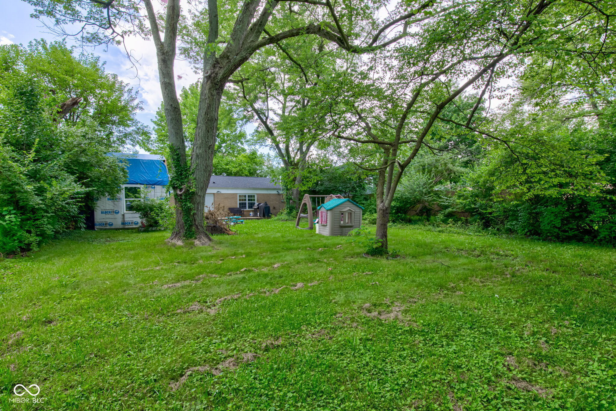 8540 E 37th Place