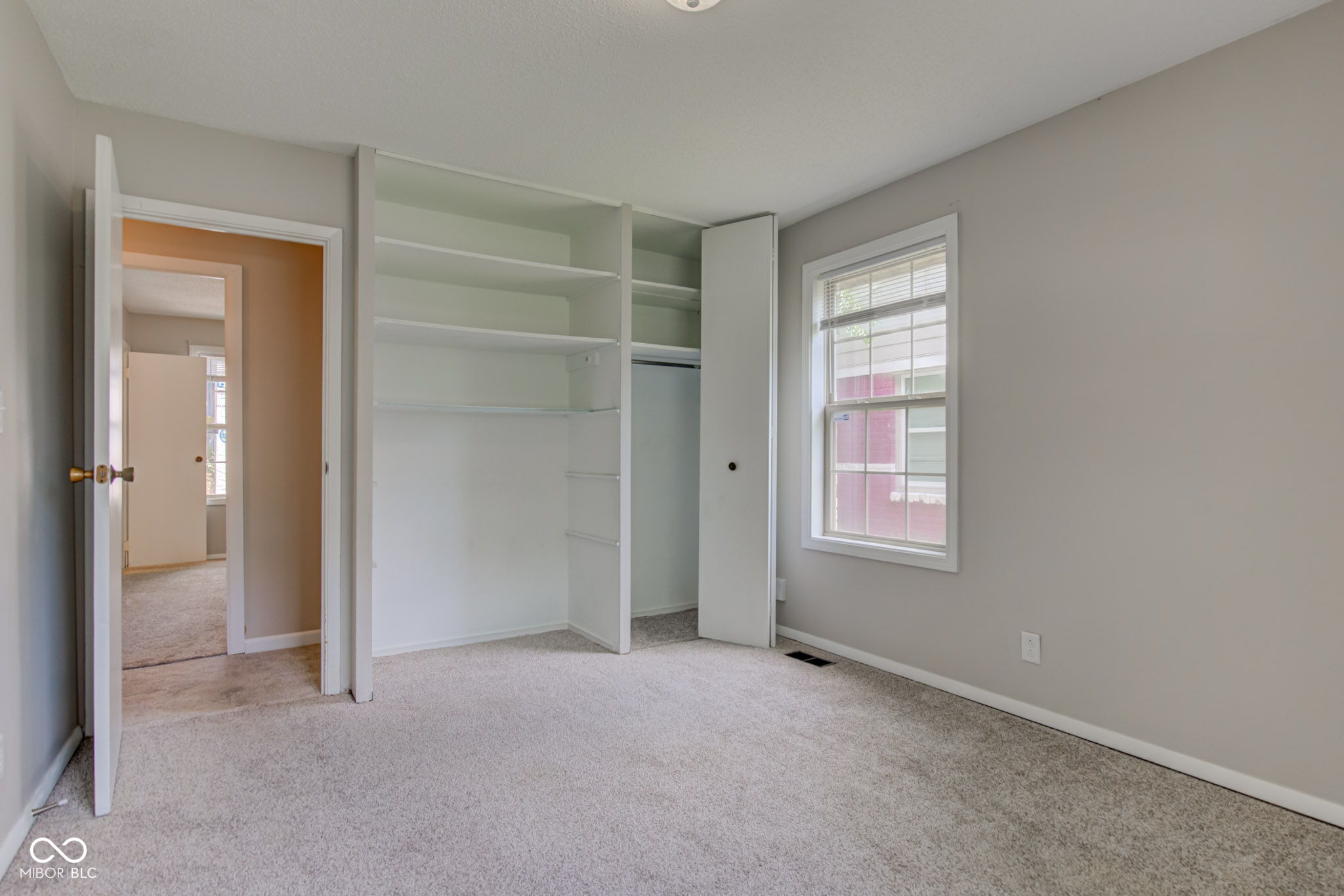 8540 E 37th Place