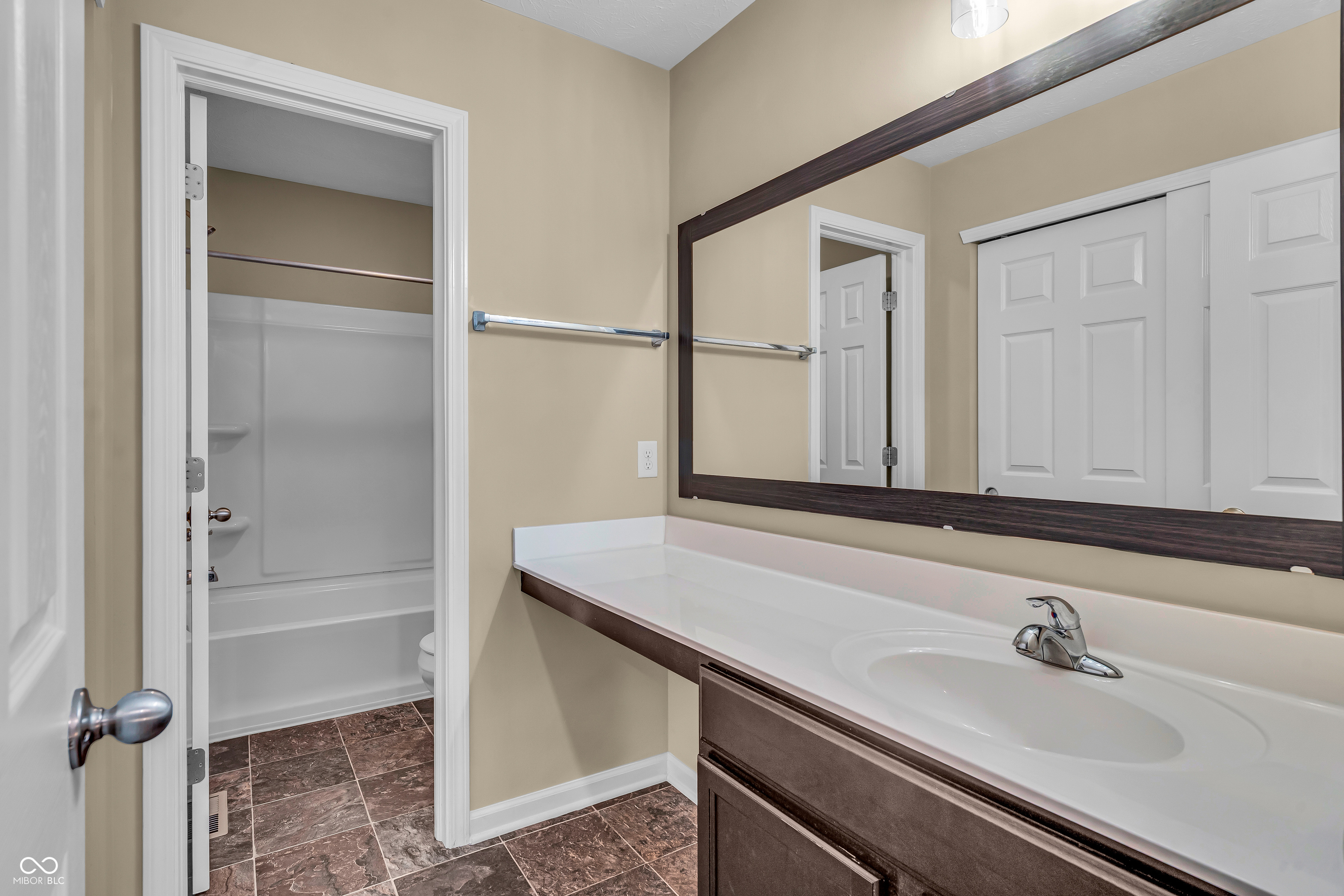 10917 Hunter Lake Lane