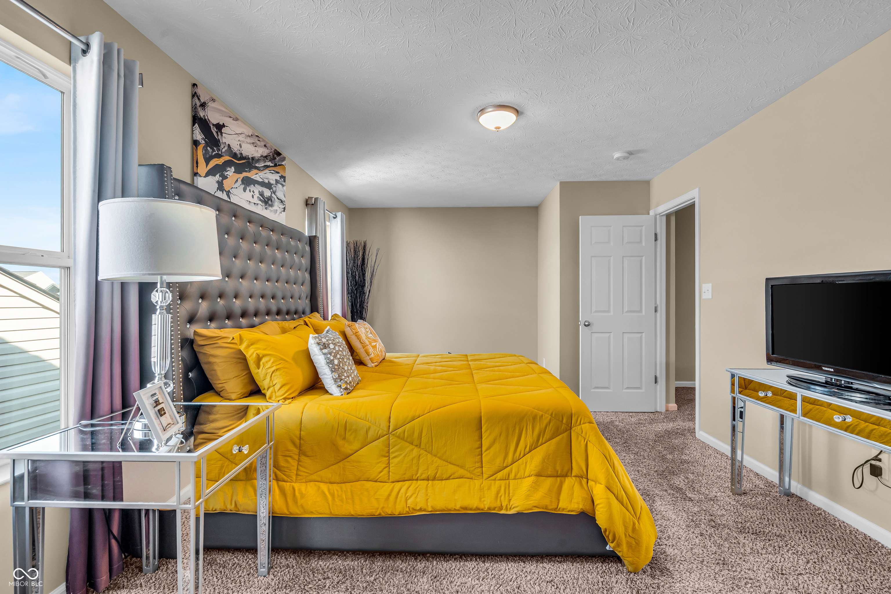 10917 Hunter Lake Lane