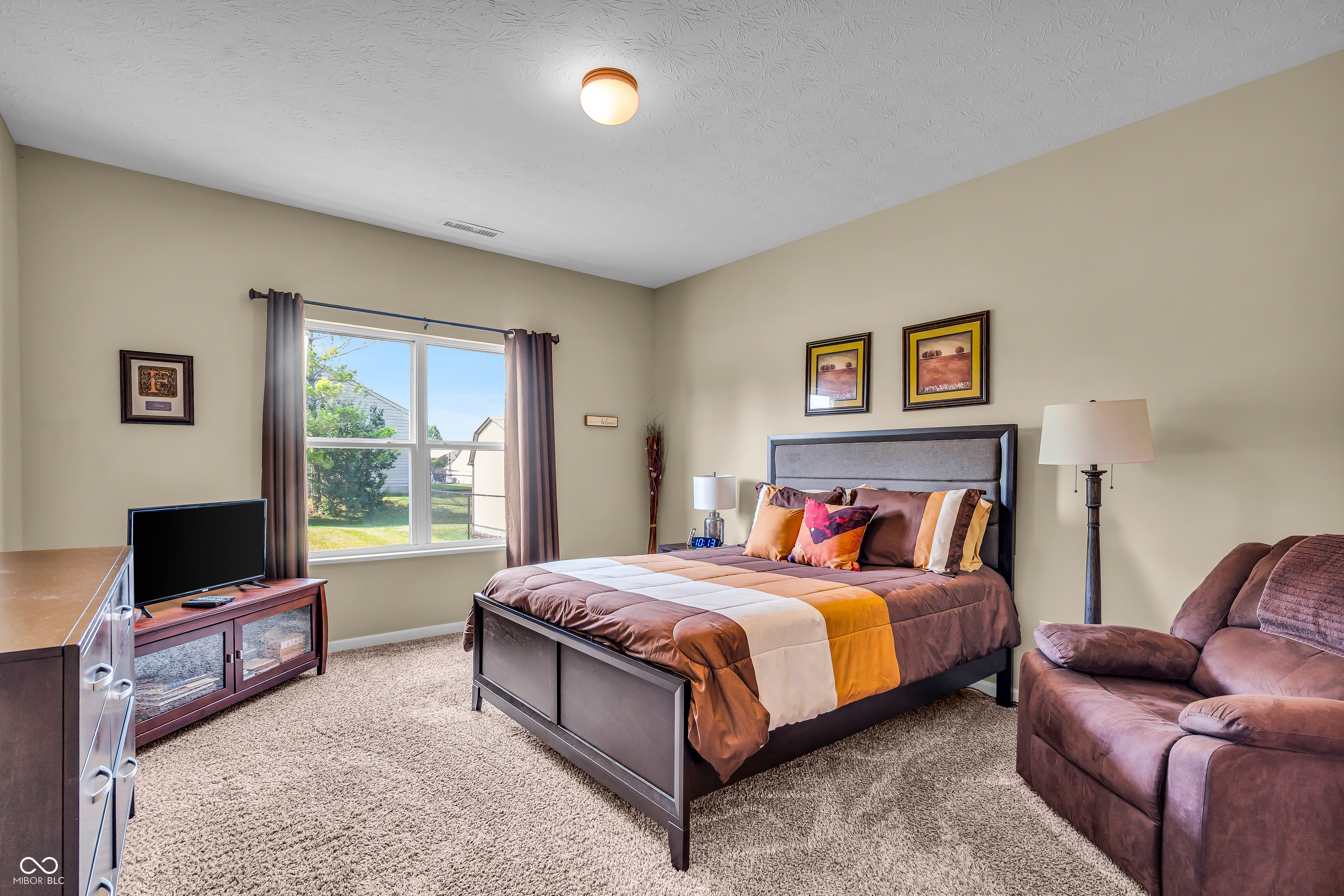 10917 Hunter Lake Lane