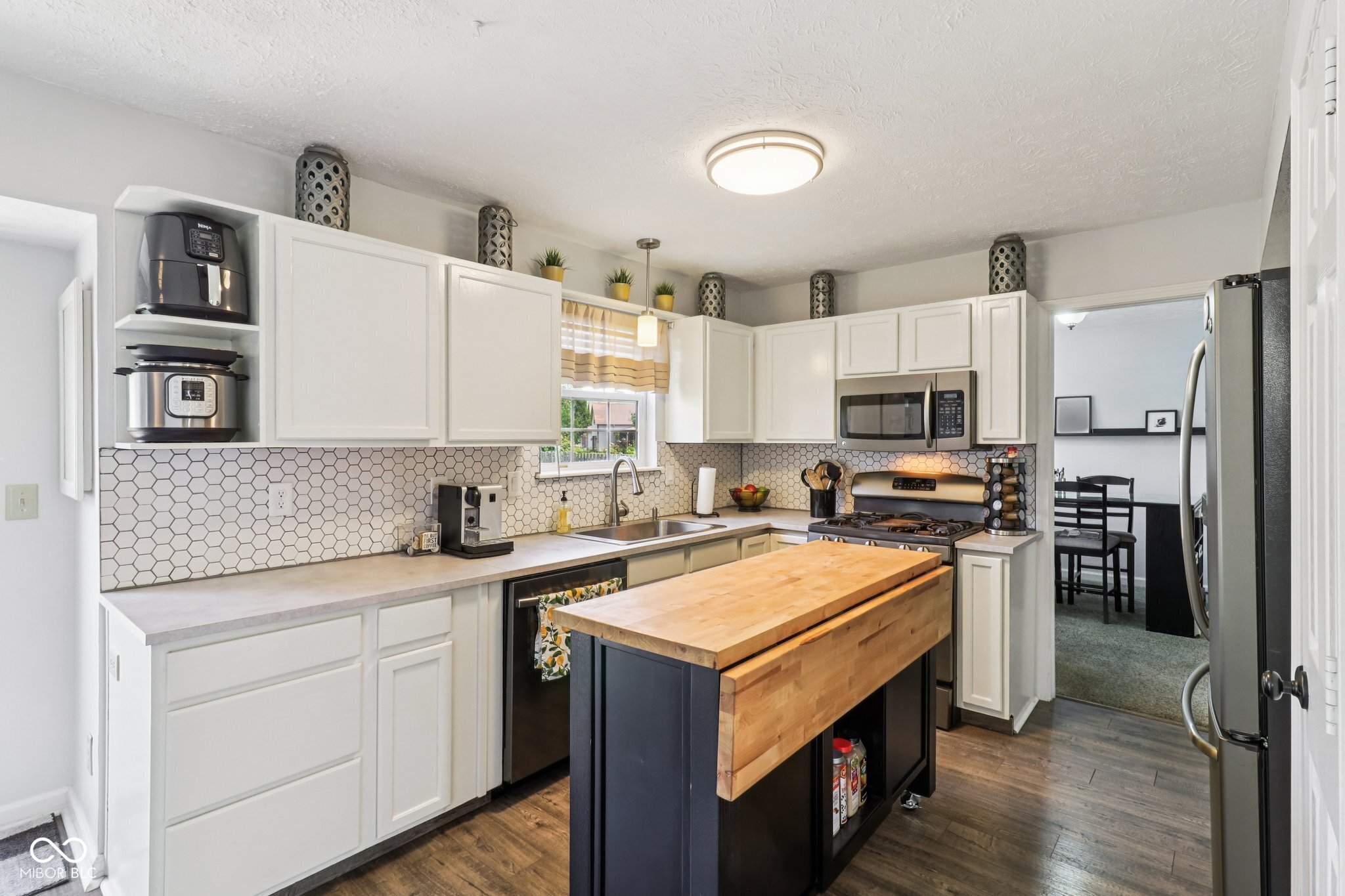 116 Kingsview Drive