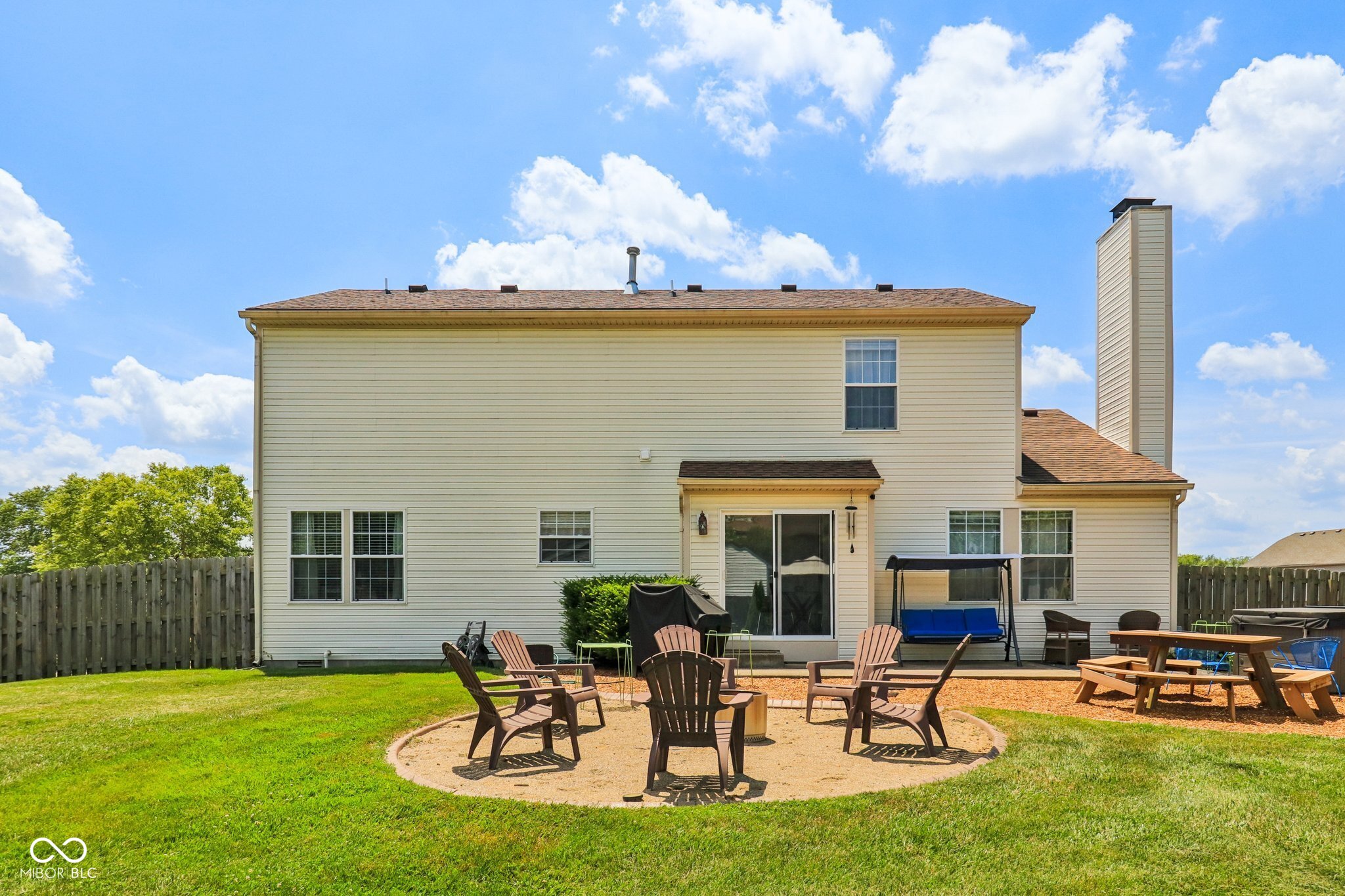 116 Kingsview Drive