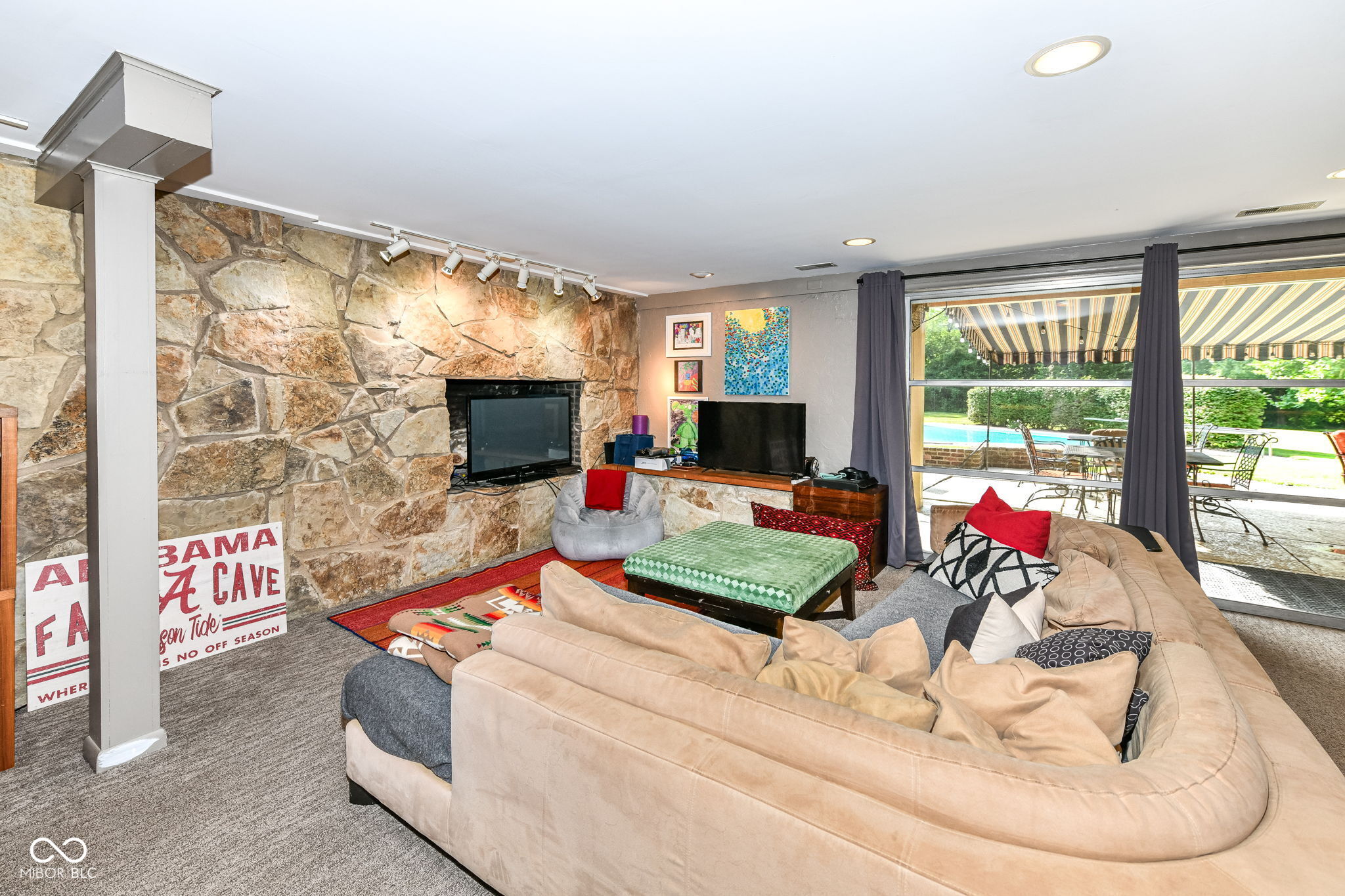 5250 E 56th Street
