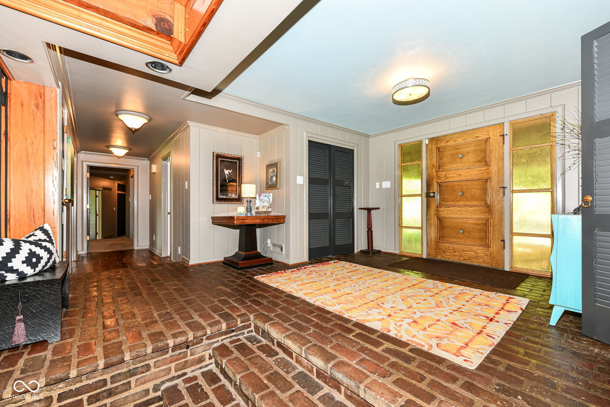 5250 E 56th Street